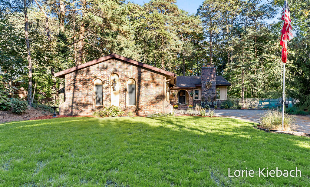 14666 Indian Trails Drive Grand Haven MI 49417