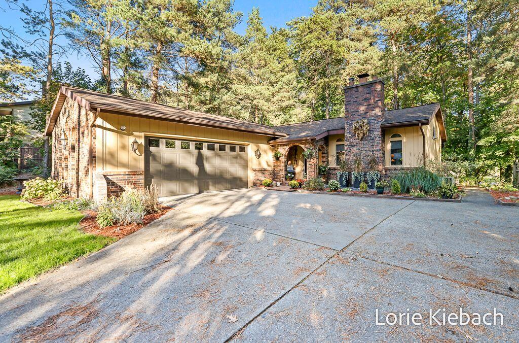 14666 Indian Trails Drive Grand Haven MI 49417