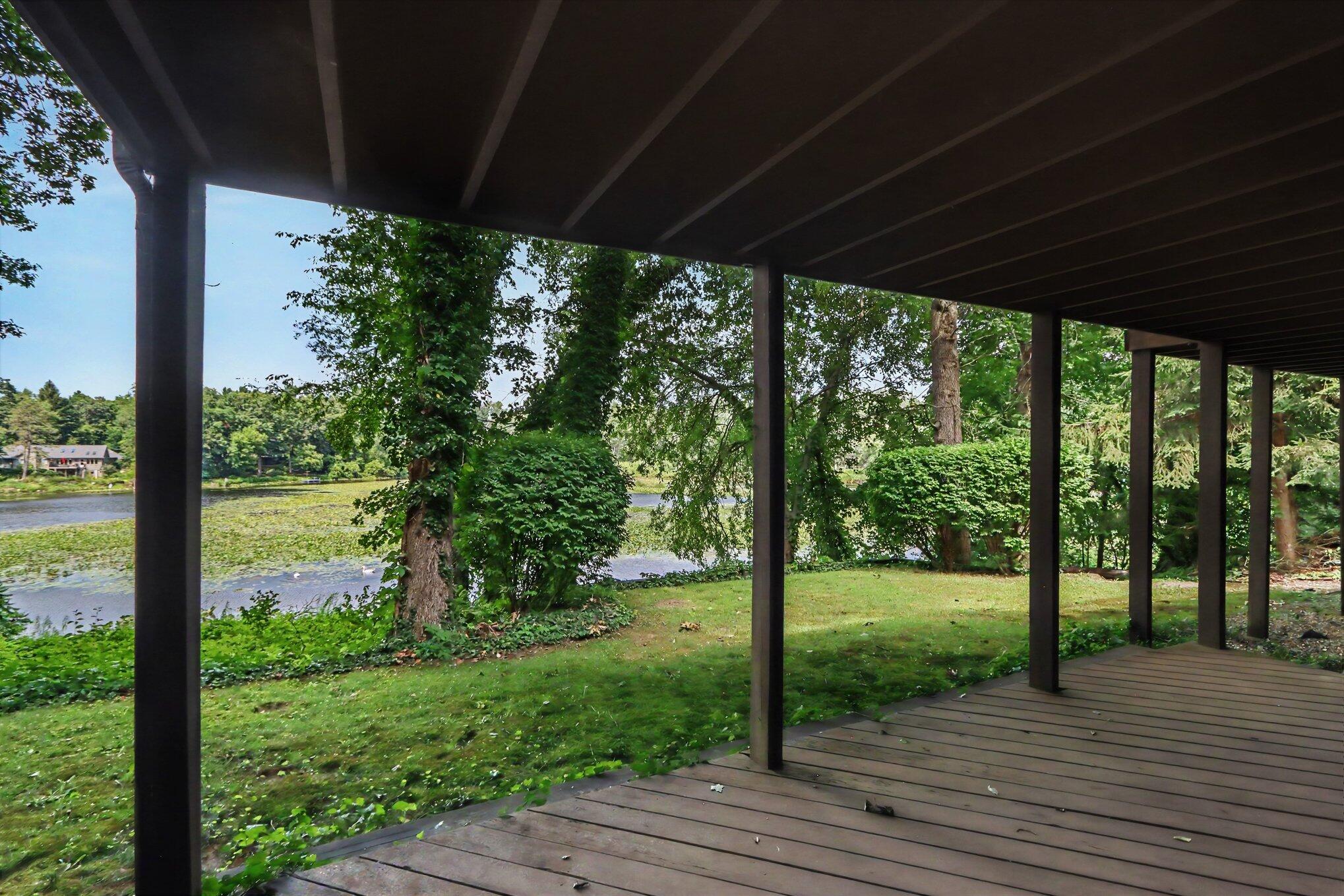 9808 Oak Forest Circle Kalamazoo MI 49009