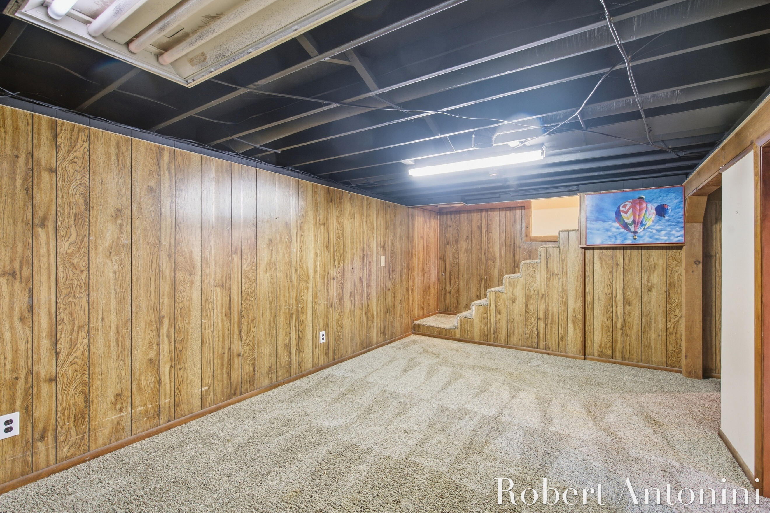 3756 Summit View Drive NE Grand Rapids MI 49525