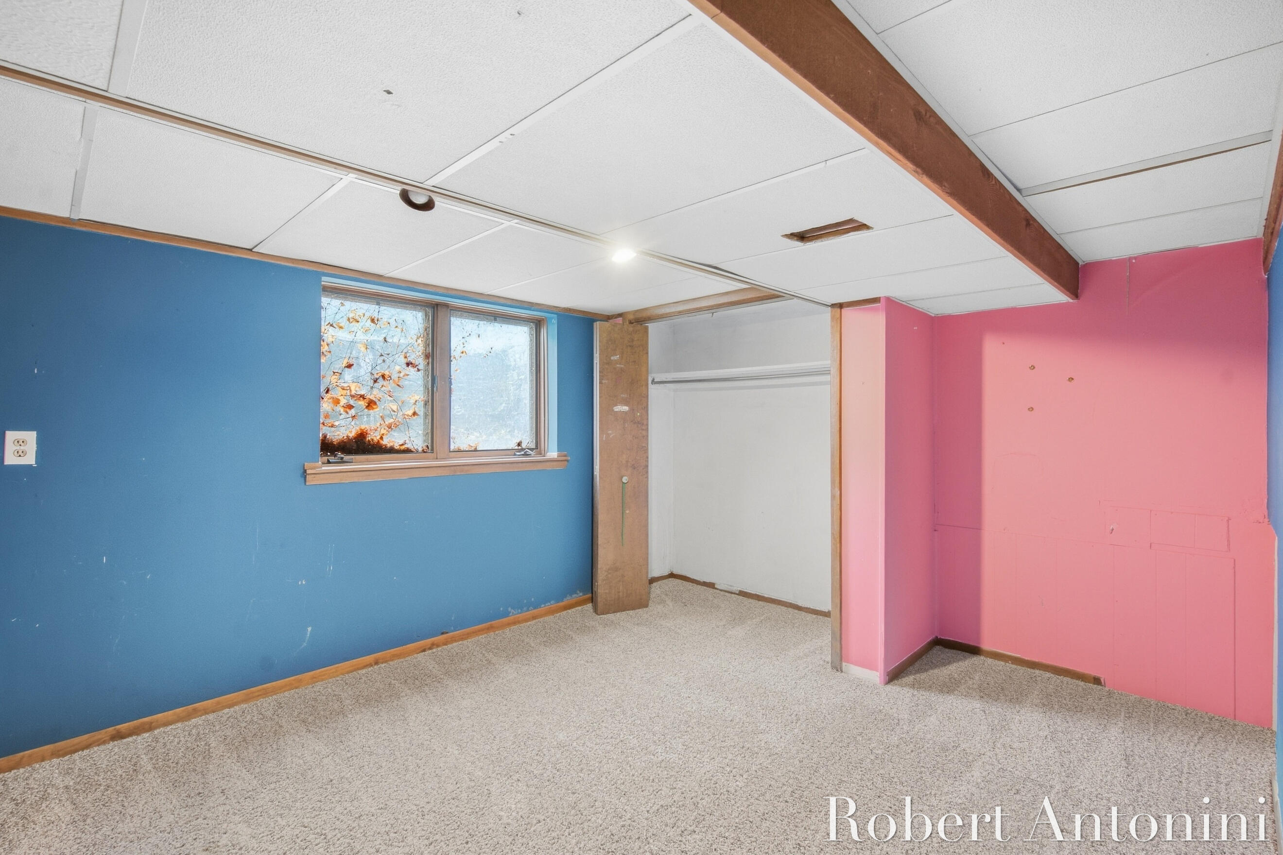 3756 Summit View Drive NE Grand Rapids MI 49525