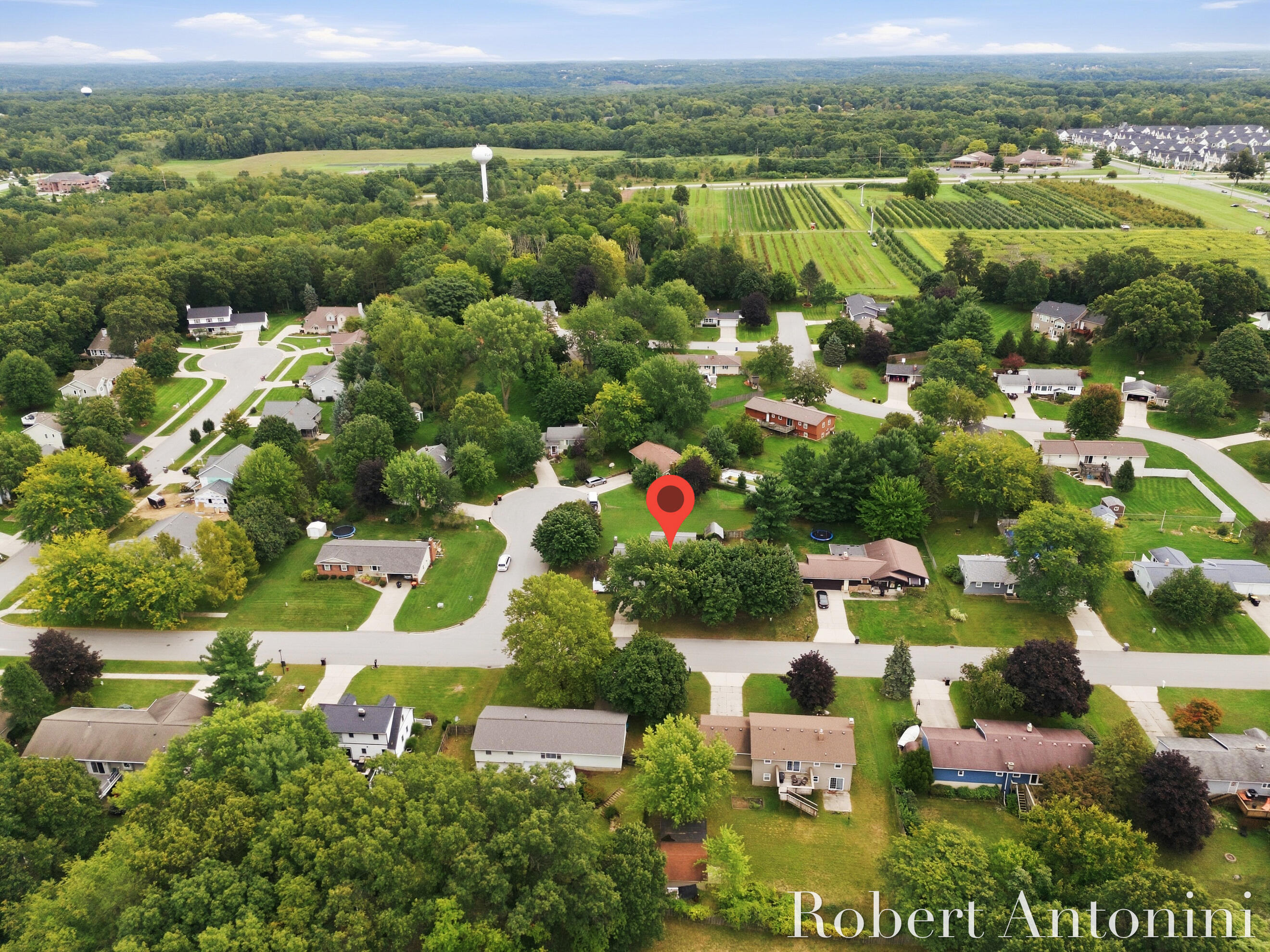 3756 Summit View Drive NE Grand Rapids MI 49525