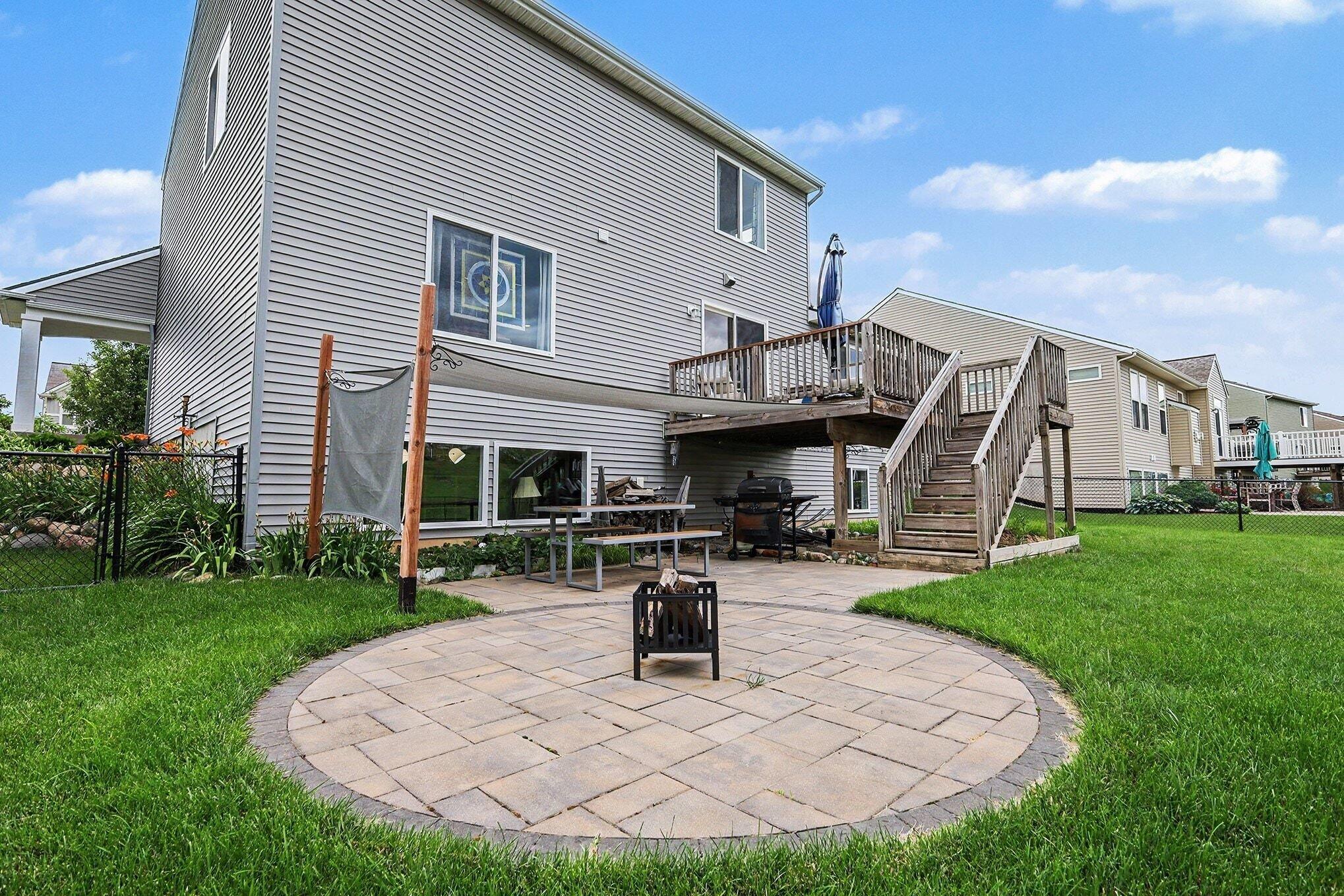 1144 Cobblestone Way Drive SE Byron Center MI 49315