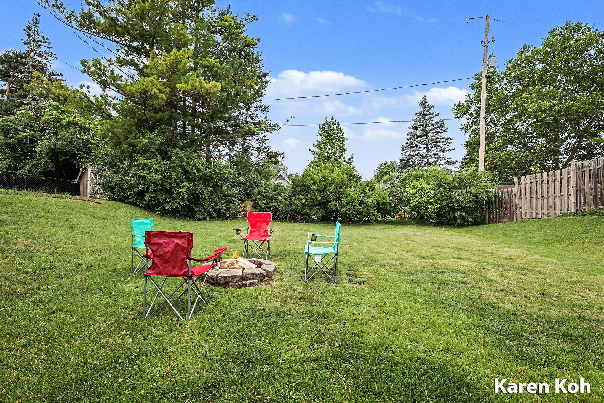 1827 Rowland Avenue SE Grand Rapids MI 49546