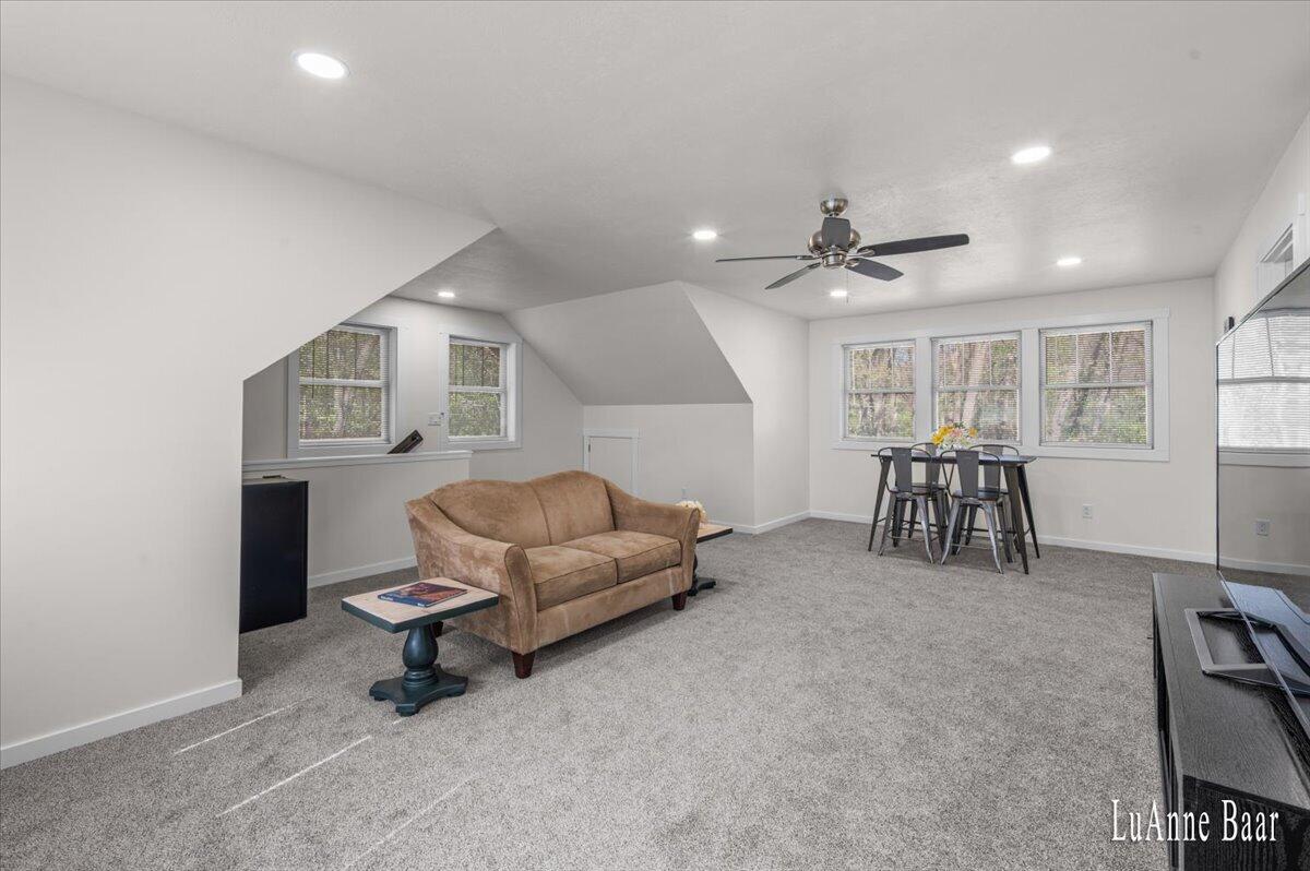 3343 Stoneridge Drive NE Rockford MI 49341