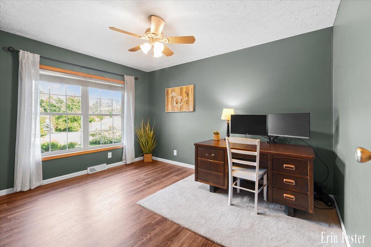 8355 Nugent Avenue NE Rockford MI 49341