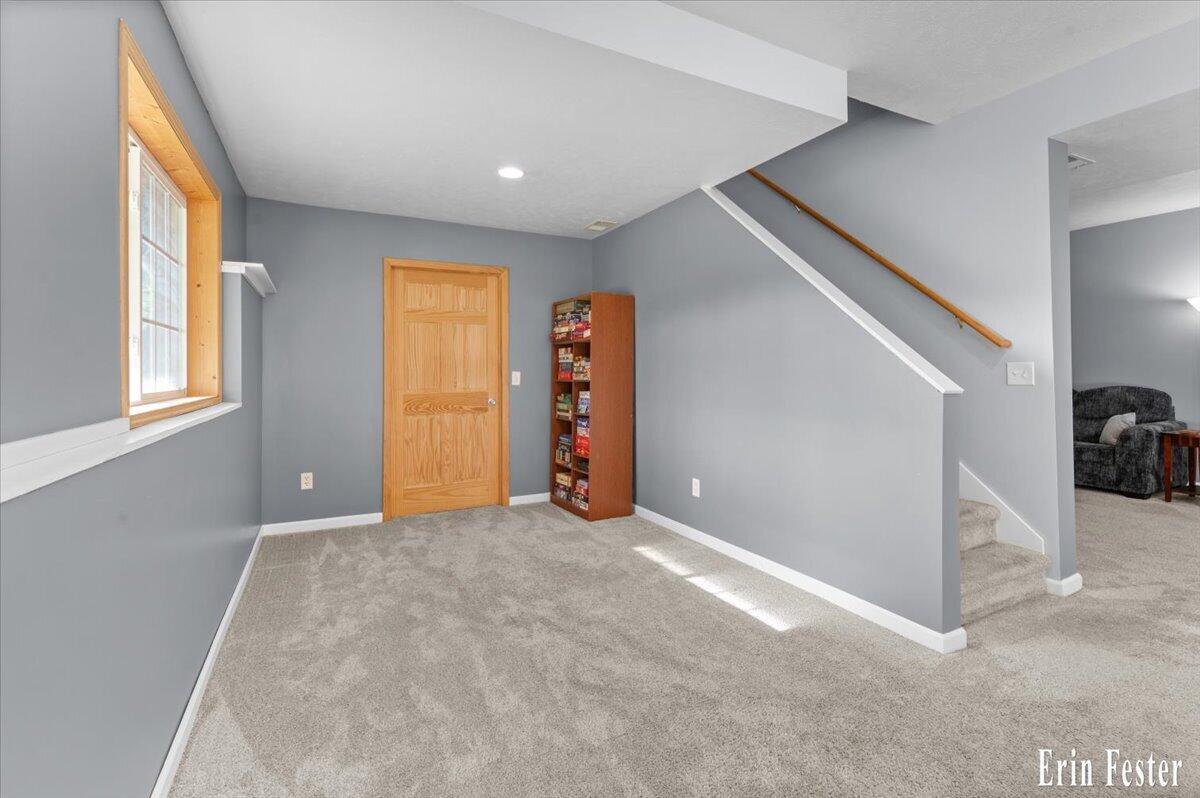 8355 Nugent Avenue NE Rockford MI 49341