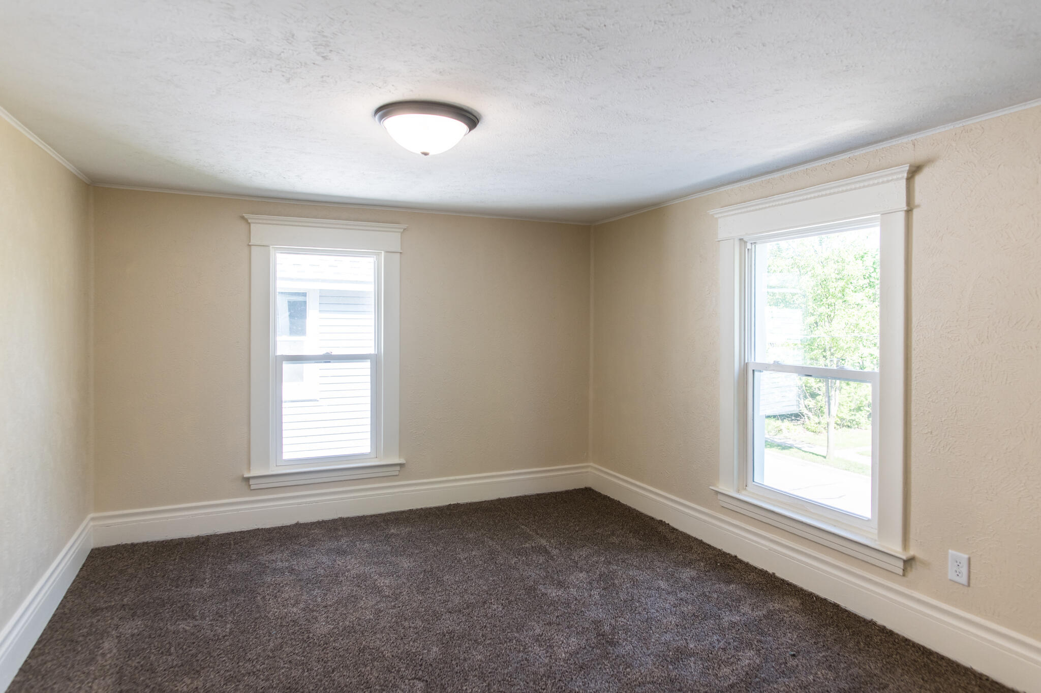 116 E Clay Street Kalamazoo MI 49007
