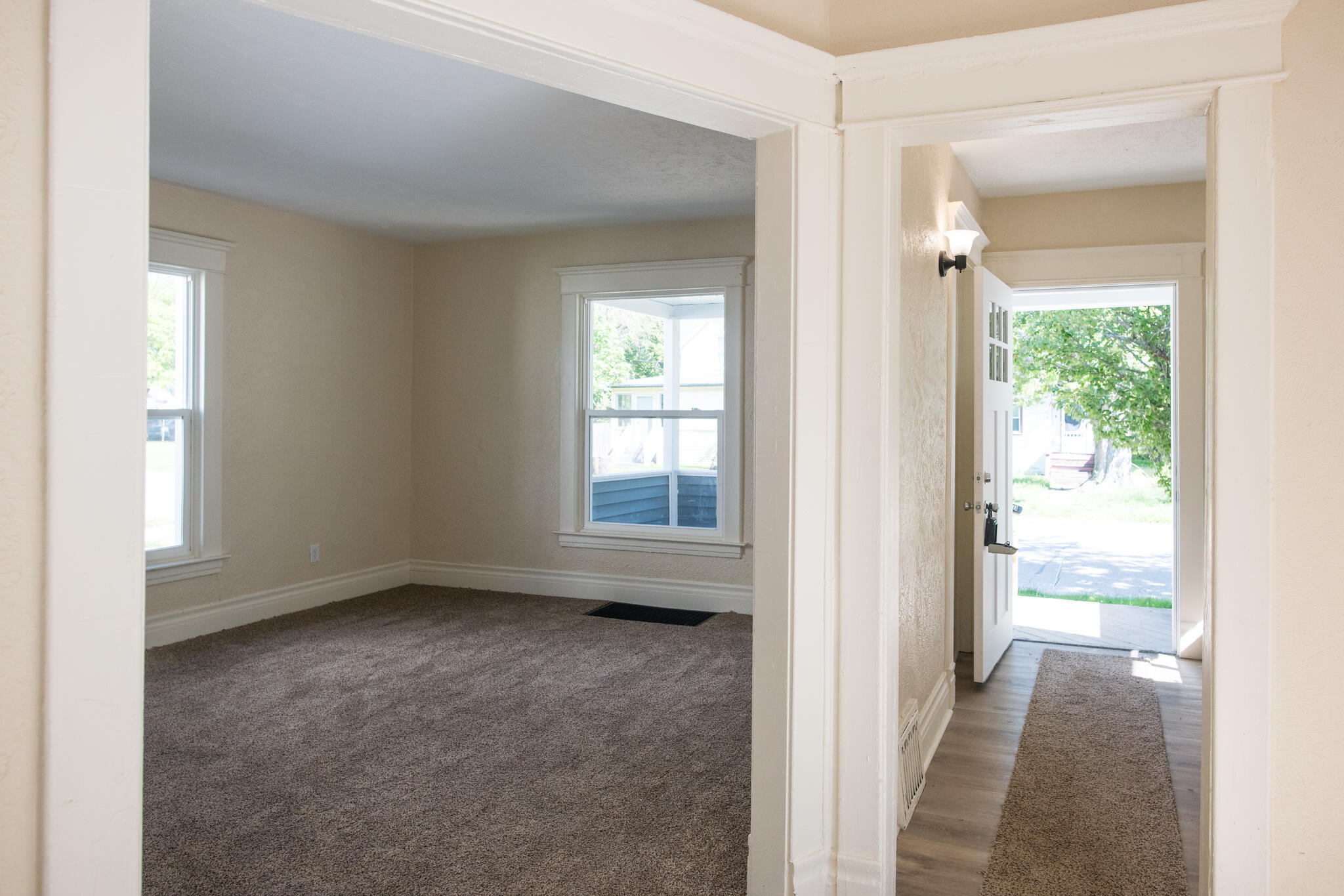 116 E Clay Street Kalamazoo MI 49007
