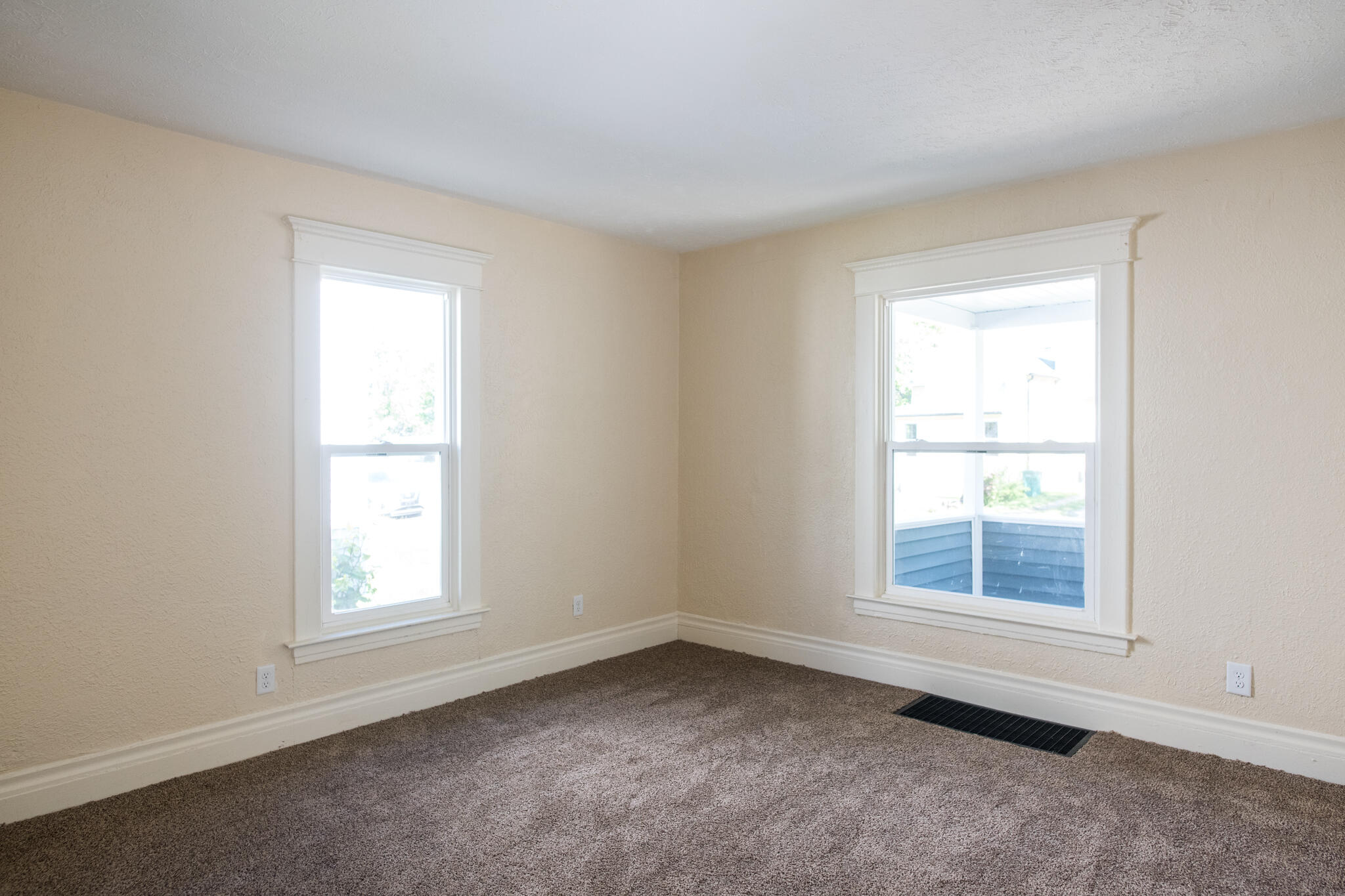 116 E Clay Street Kalamazoo MI 49007