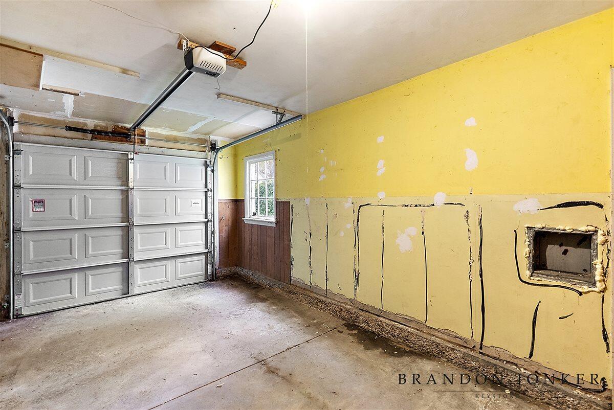 2417 Brooklyn Avenue SE Grand Rapids MI 49507