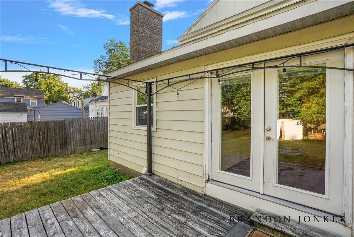 2417 Brooklyn Avenue SE Grand Rapids MI 49507