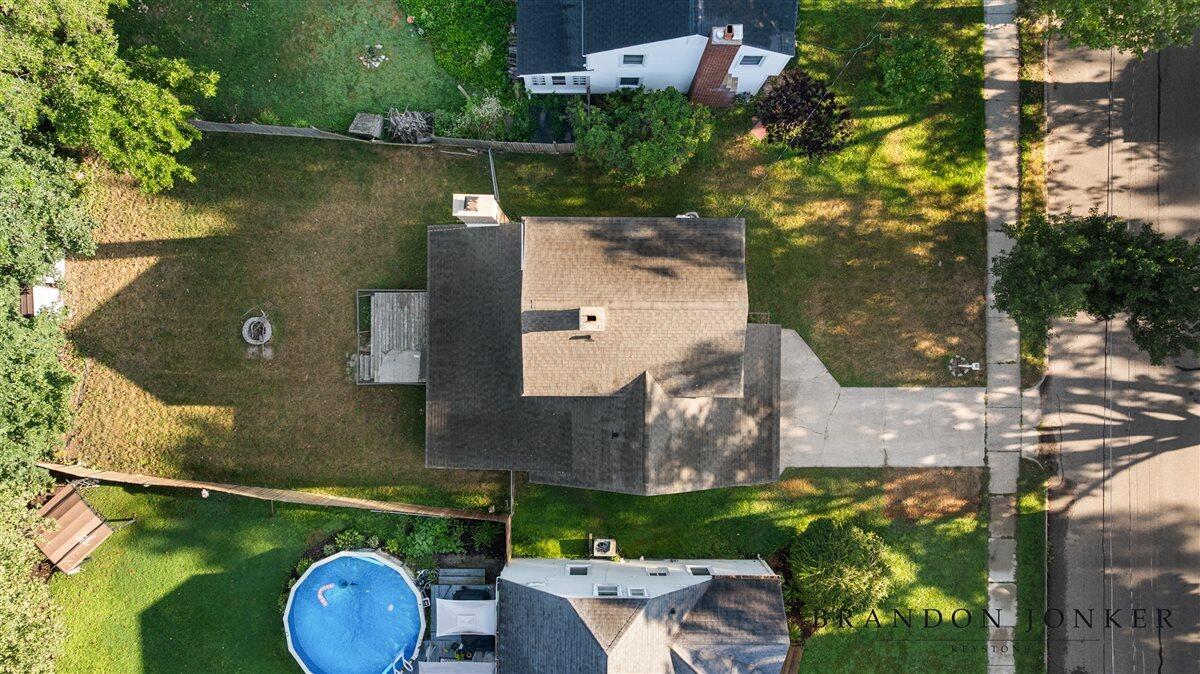 2417 Brooklyn Avenue SE Grand Rapids MI 49507
