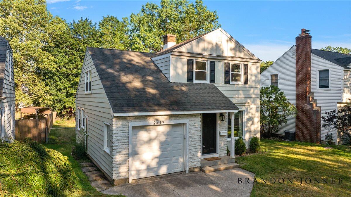 2417 Brooklyn Avenue SE Grand Rapids MI 49507