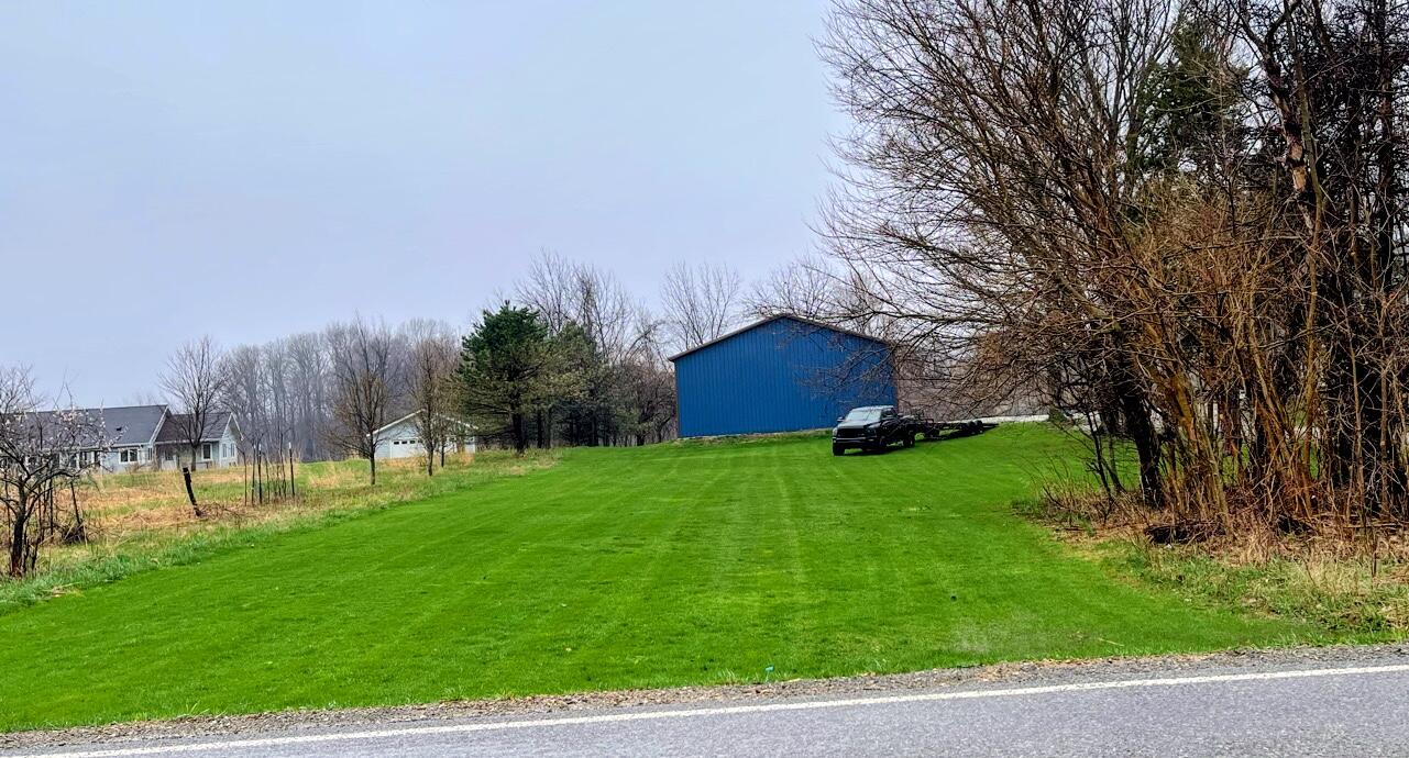 2311 E Glendora Road Buchanan MI 49107