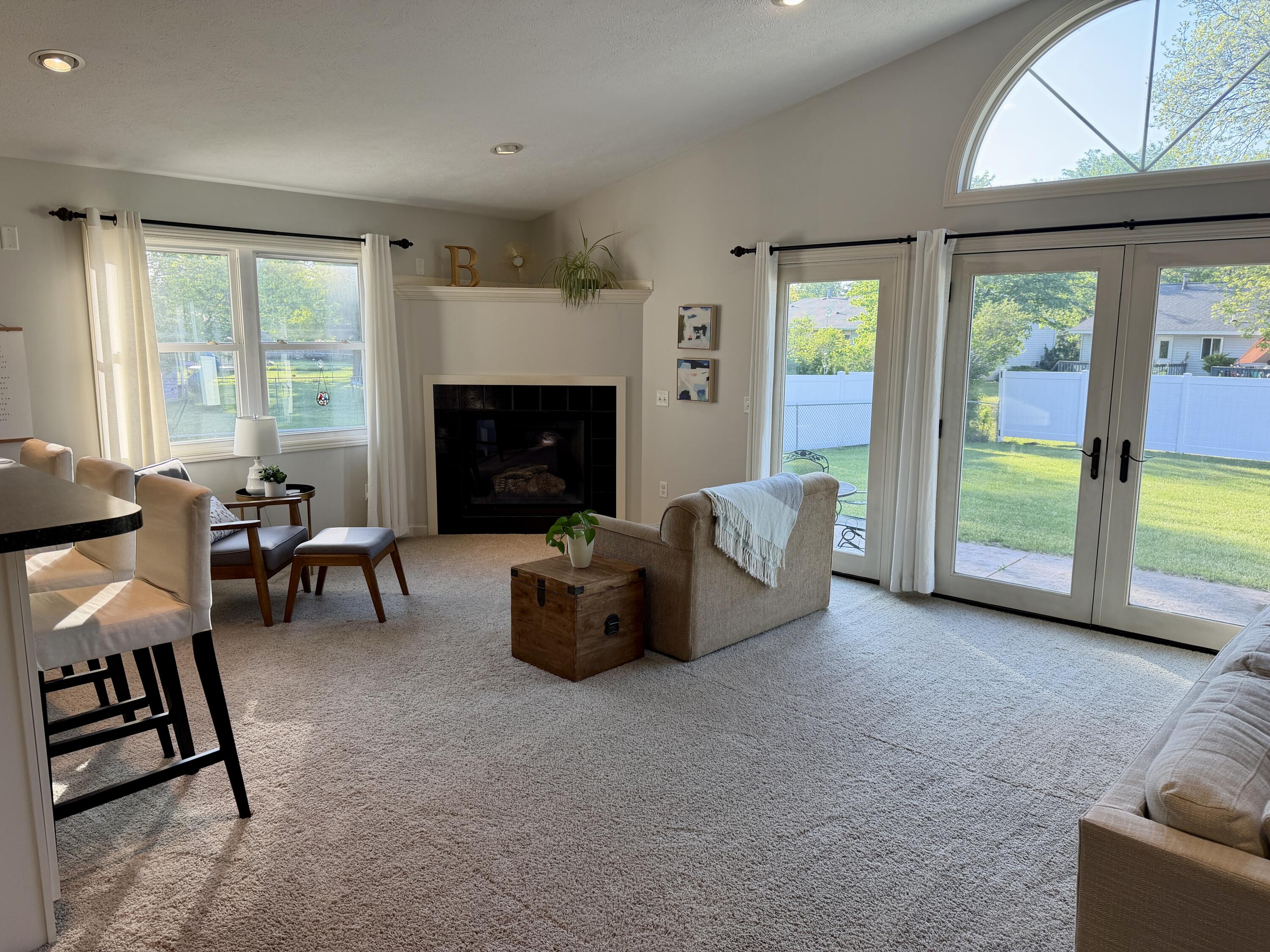 945 Pembroke Street SE Grand Rapids MI 49508