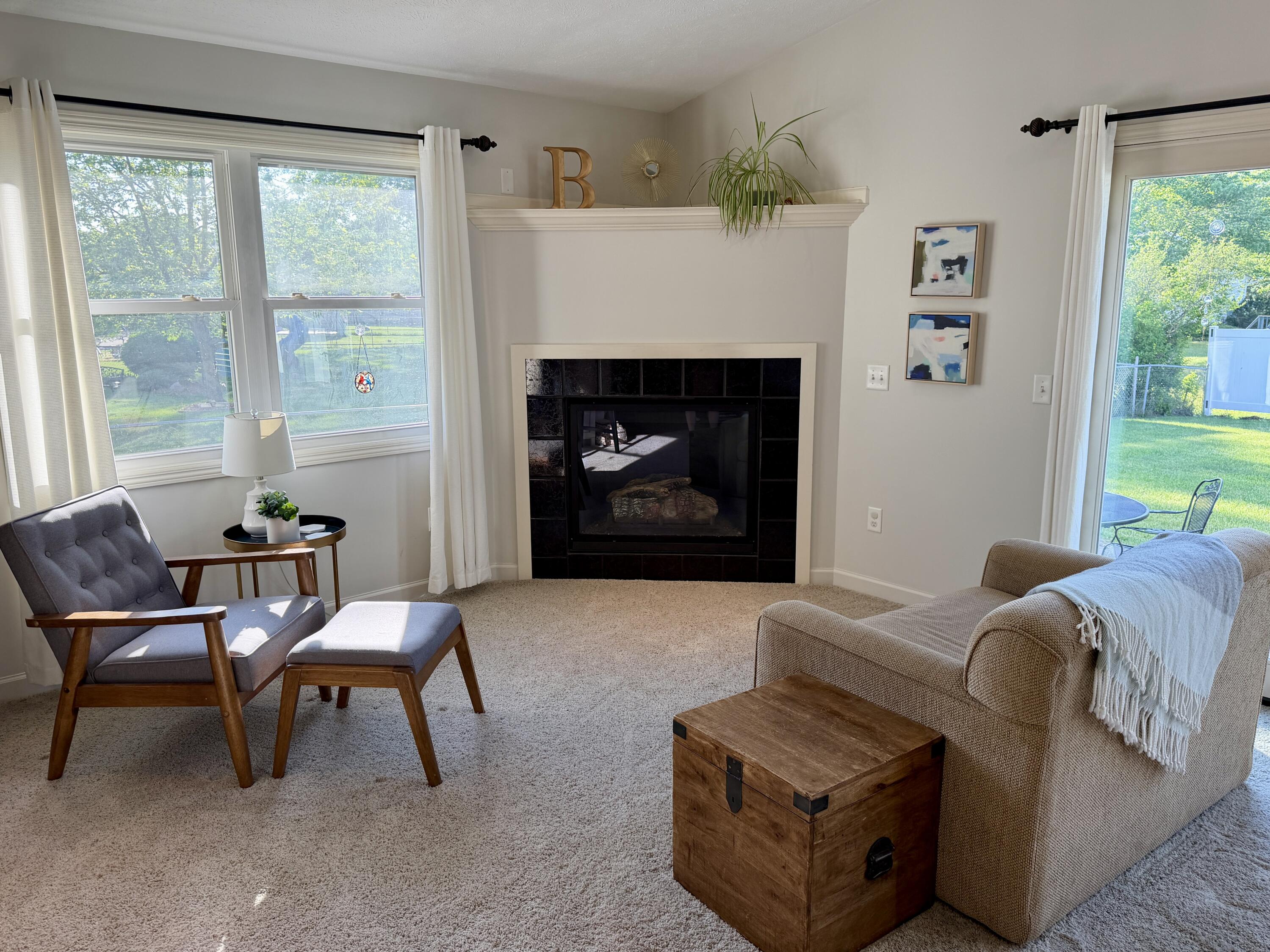 945 Pembroke Street SE Grand Rapids MI 49508