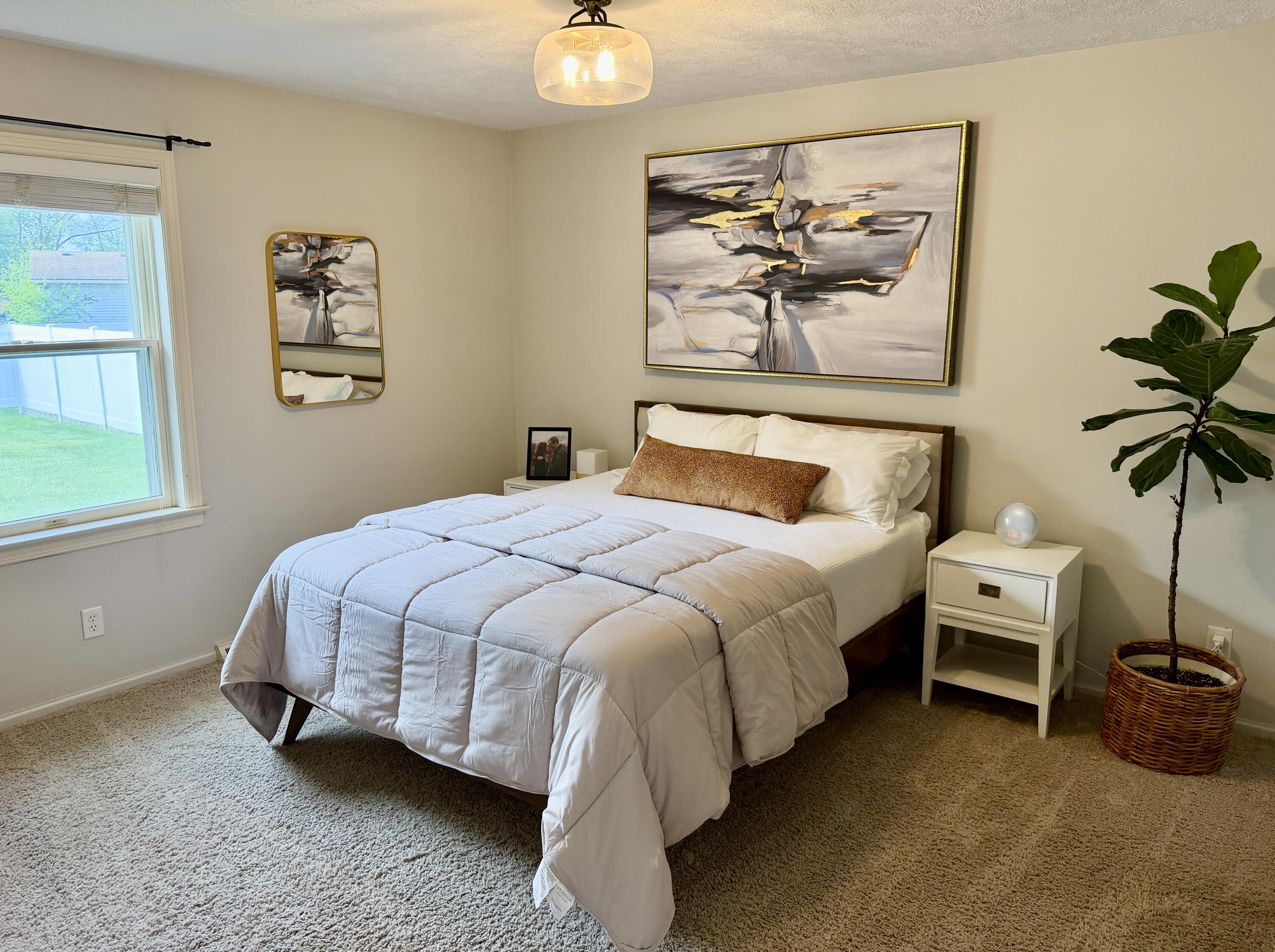 945 Pembroke Street SE Grand Rapids MI 49508