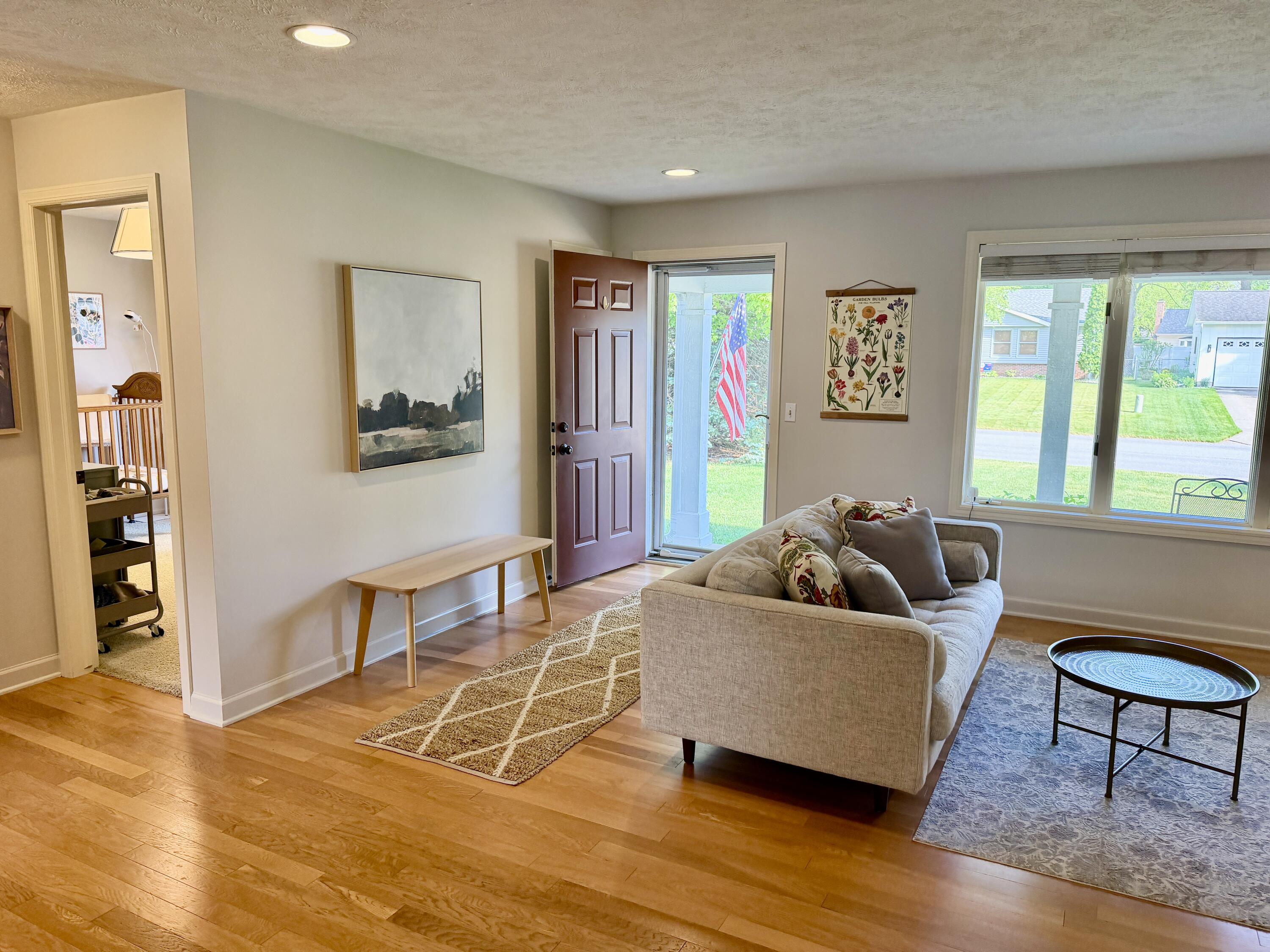 945 Pembroke Street SE Grand Rapids MI 49508