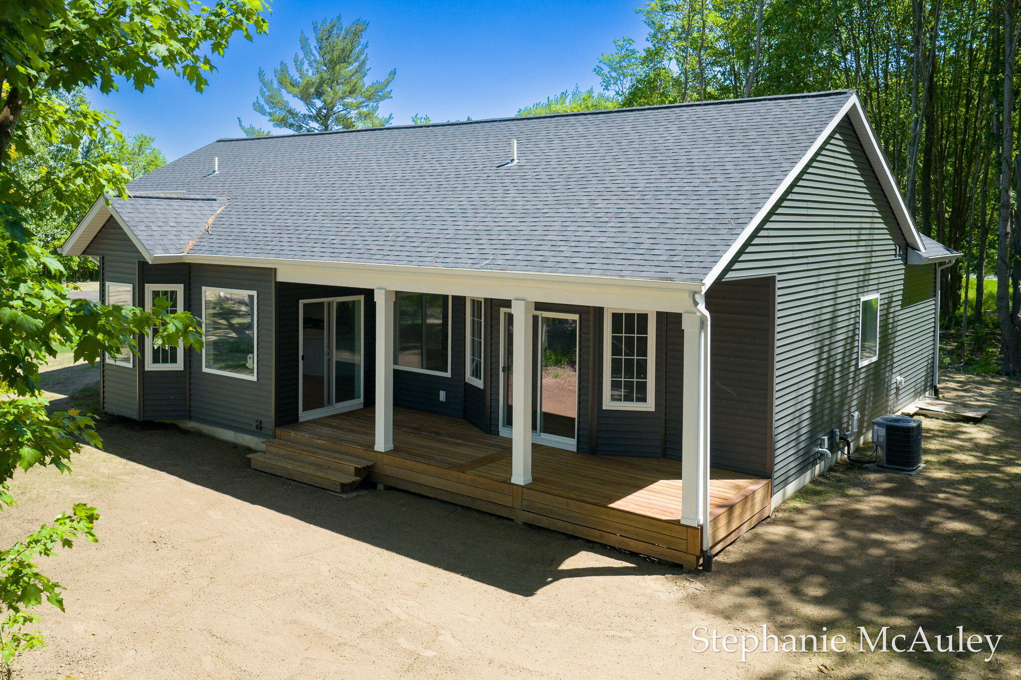 5739 130th Avenue Fennville MI 49408