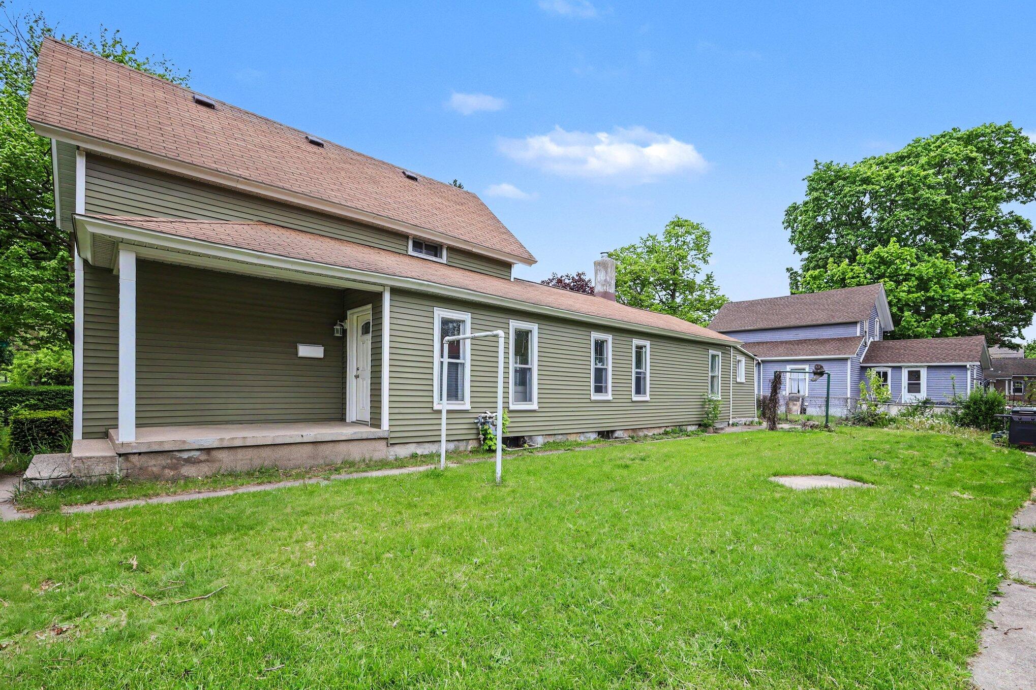 831 Second Street NW Grand Rapids MI 49504