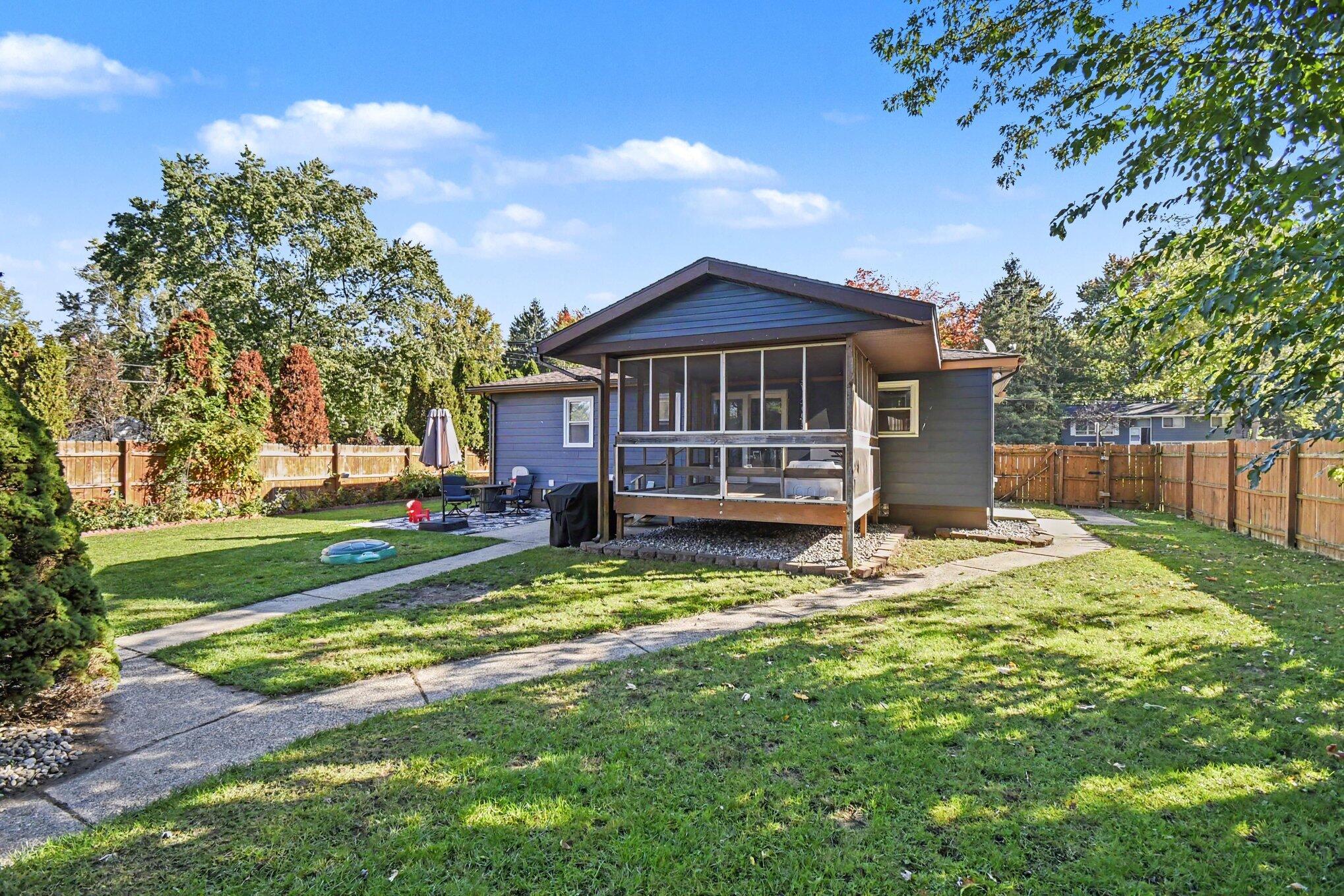 6611 Eastern Avenue SE Grand Rapids MI 49508