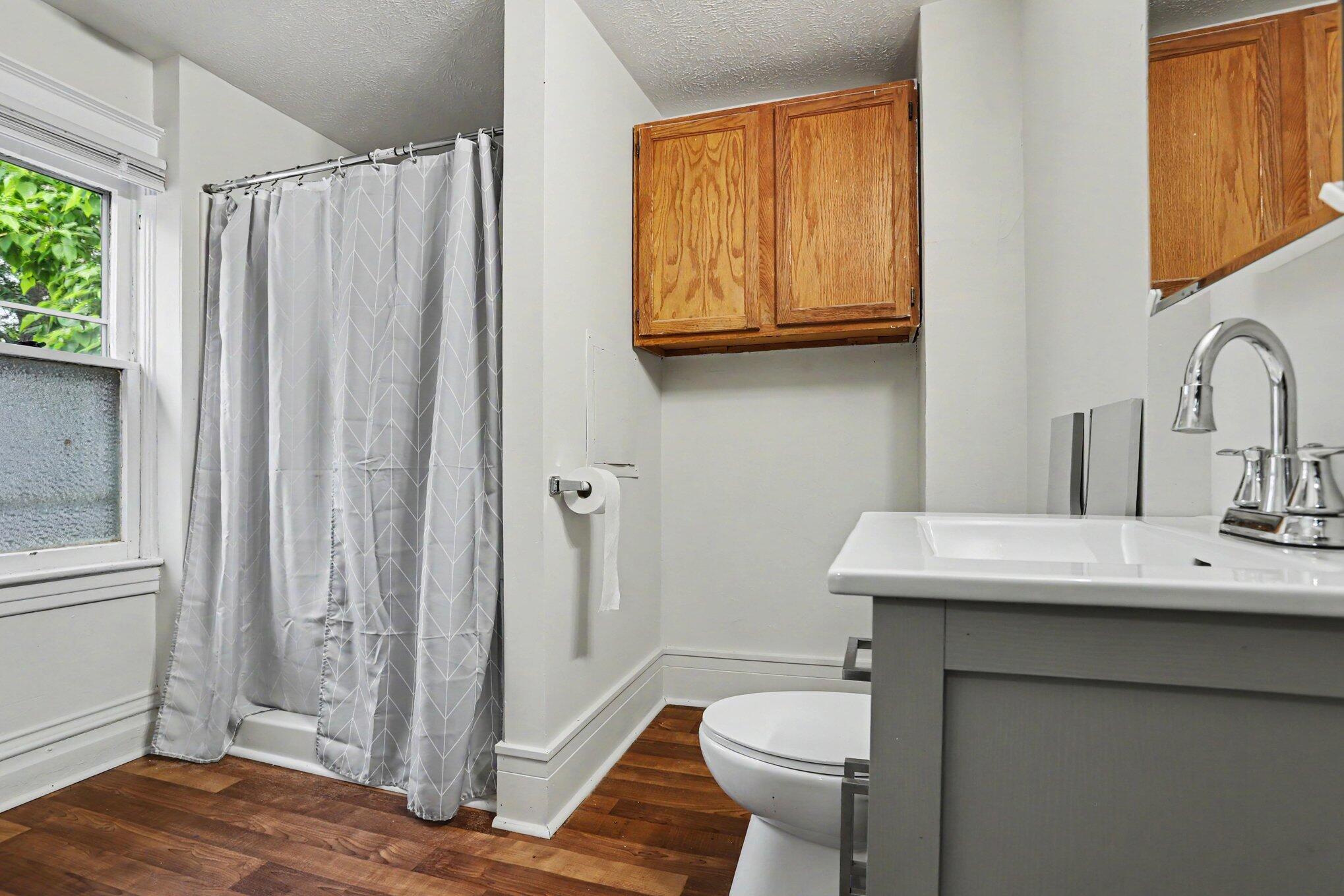 625 Mccourtie Street Kalamazoo MI 49008