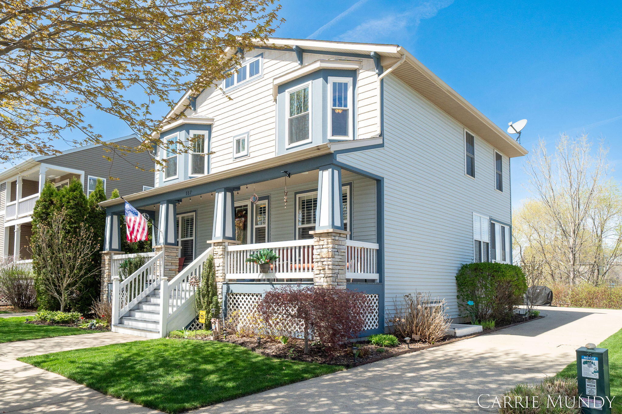 557 Brookstone Street Holland MI 49423