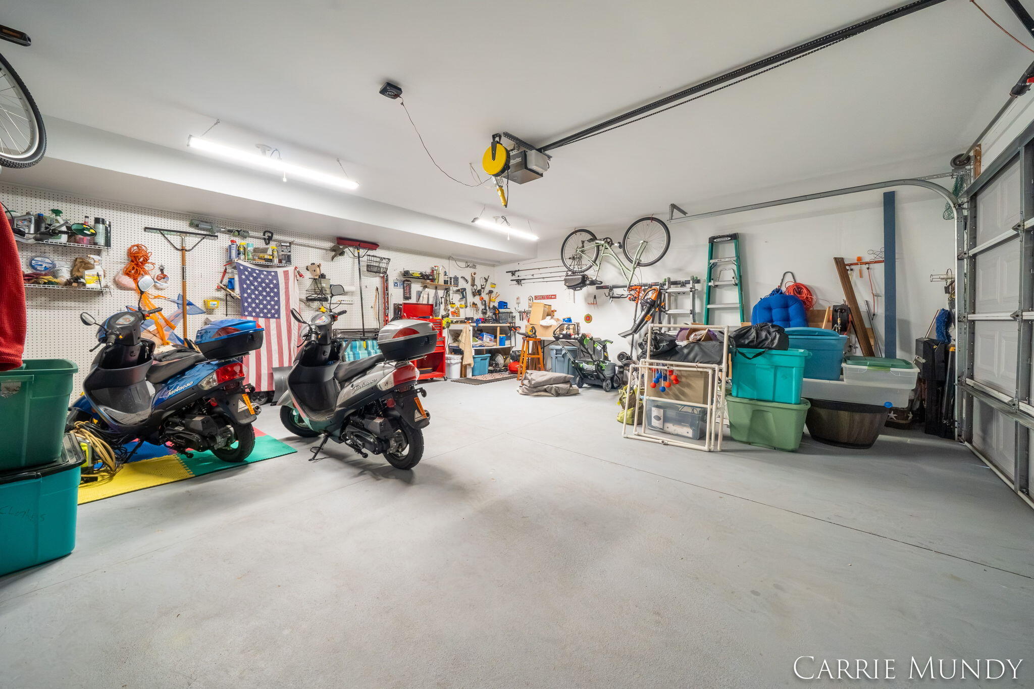 557 Brookstone Street Holland MI 49423