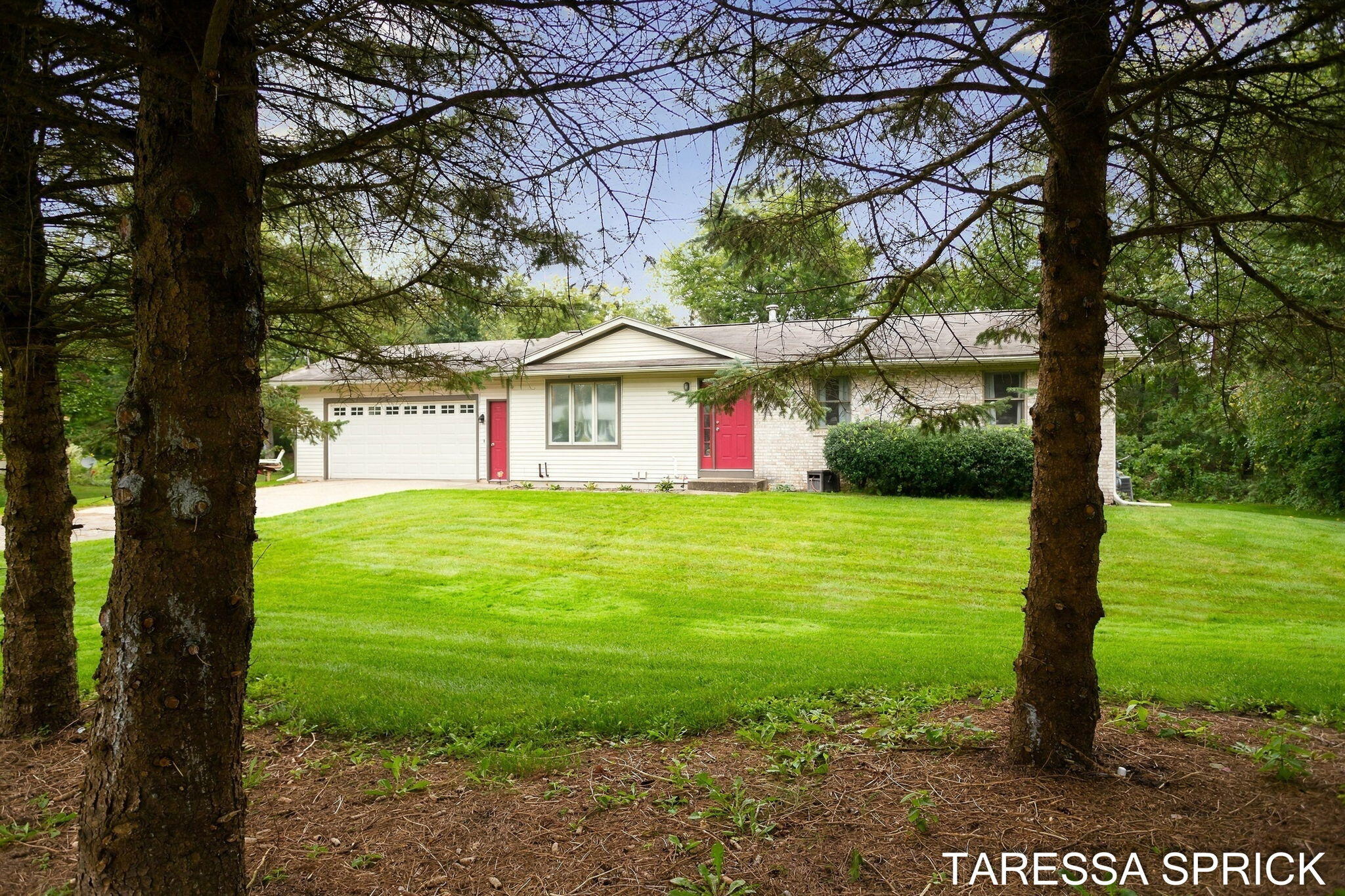 5104 152nd Avenue West Olive MI 49460