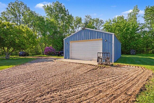 71117 County Road 384 South Haven MI 49090