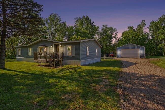 71117 County Road 384 South Haven MI 49090