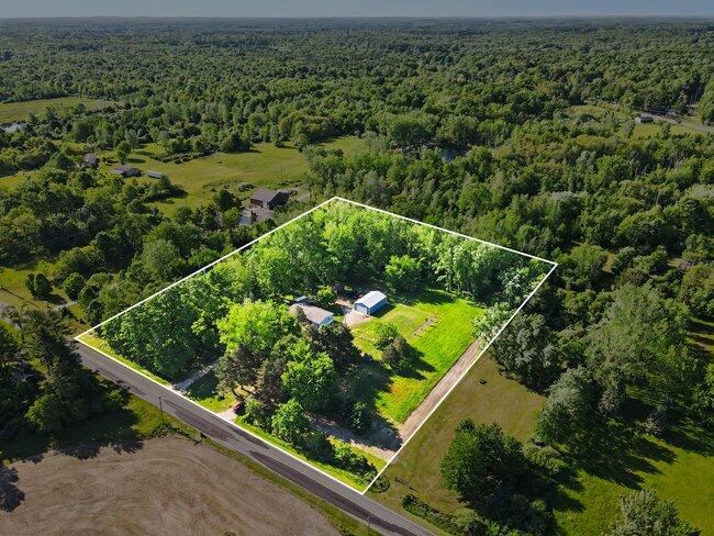 71117 County Road 384 South Haven MI 49090