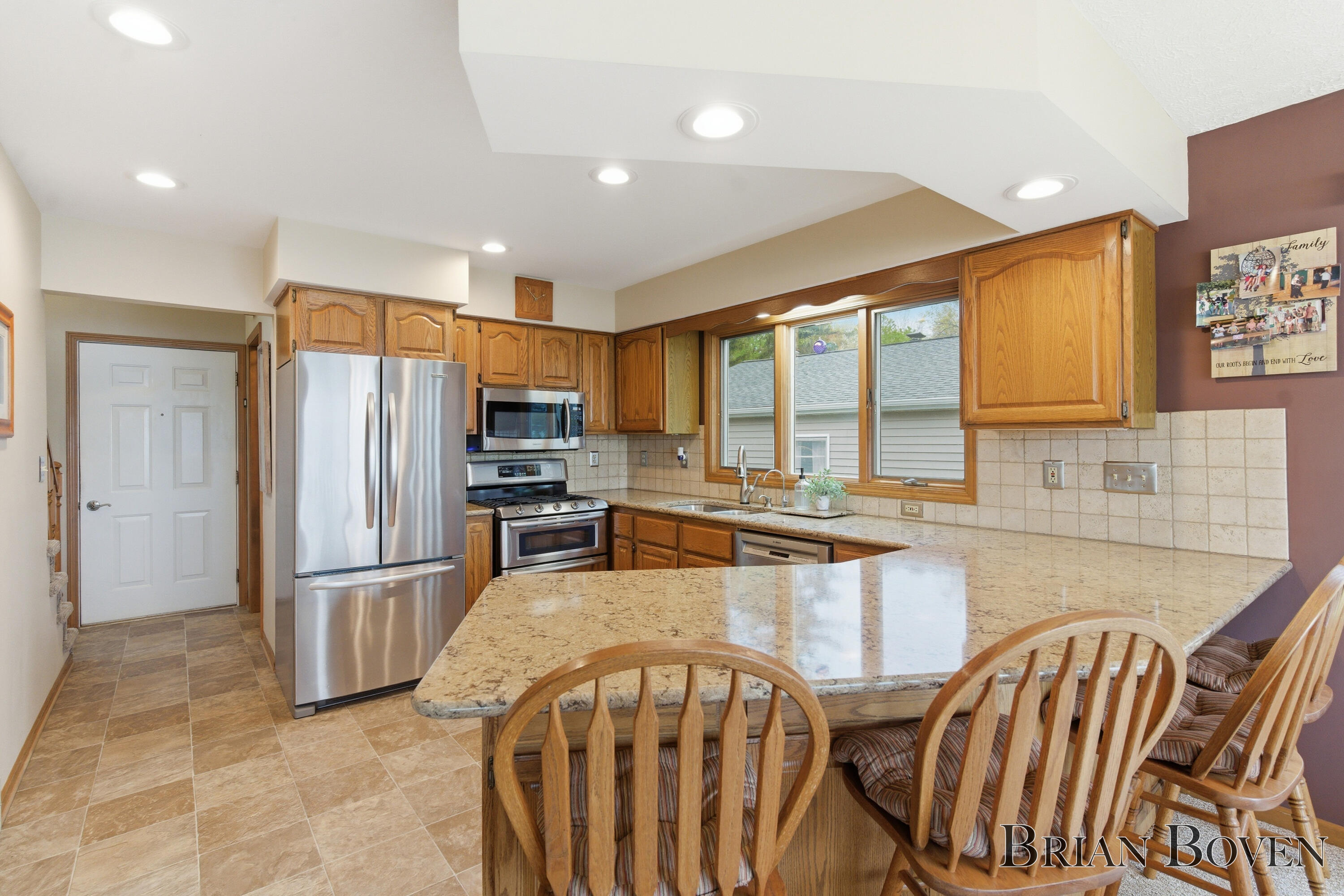 7550 Hessler Drive NE Rockford MI 49341