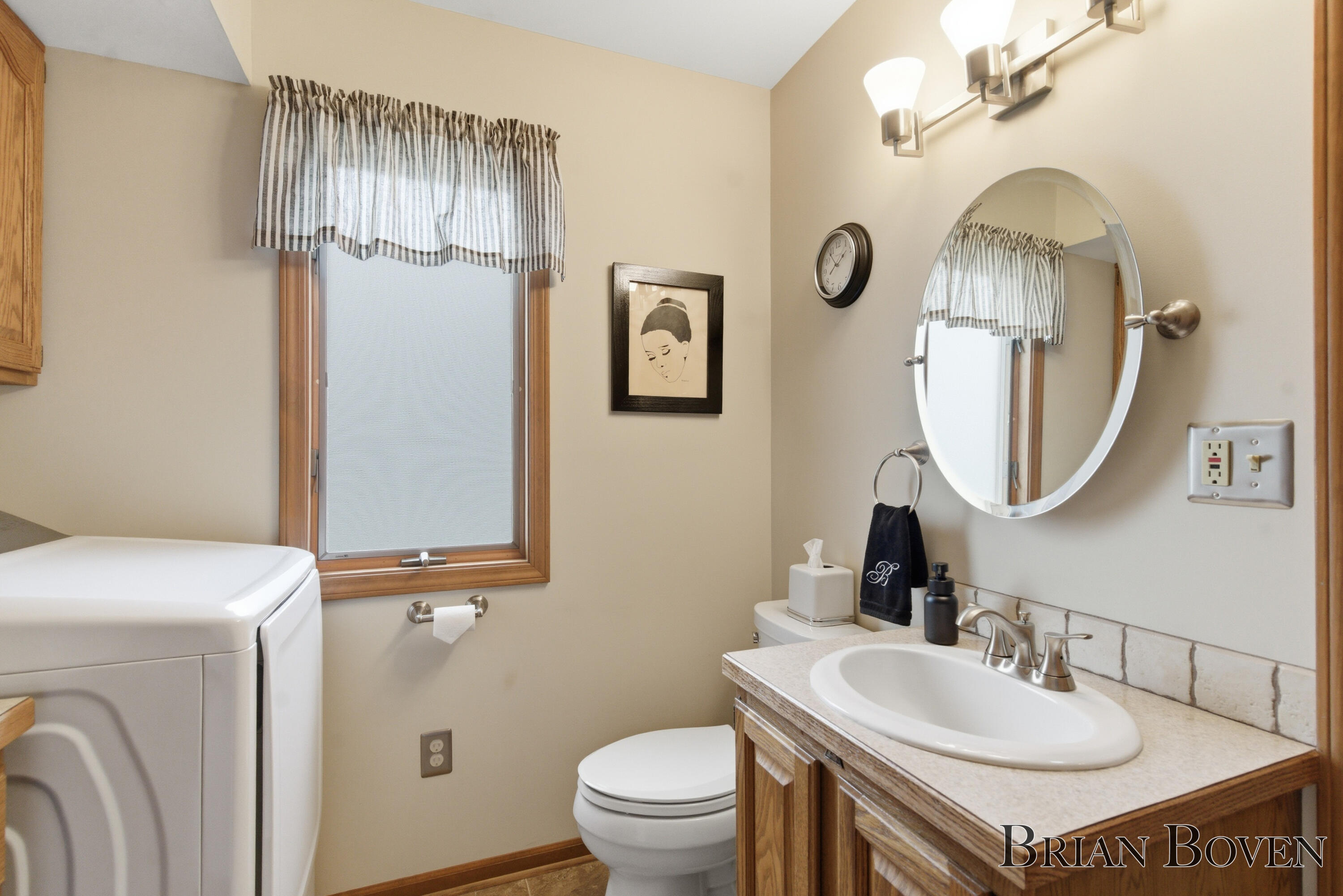 7550 Hessler Drive NE Rockford MI 49341