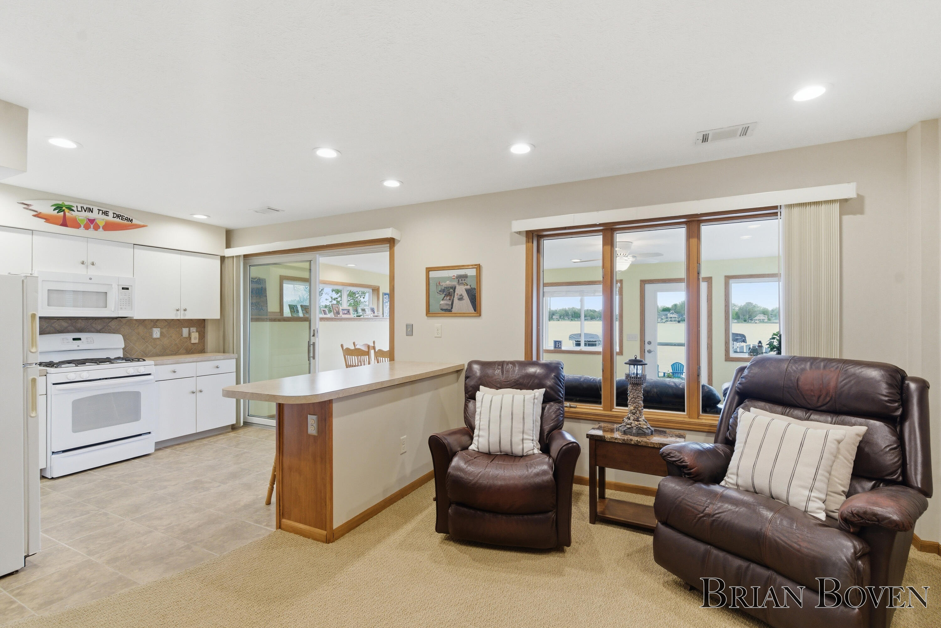 7550 Hessler Drive NE Rockford MI 49341