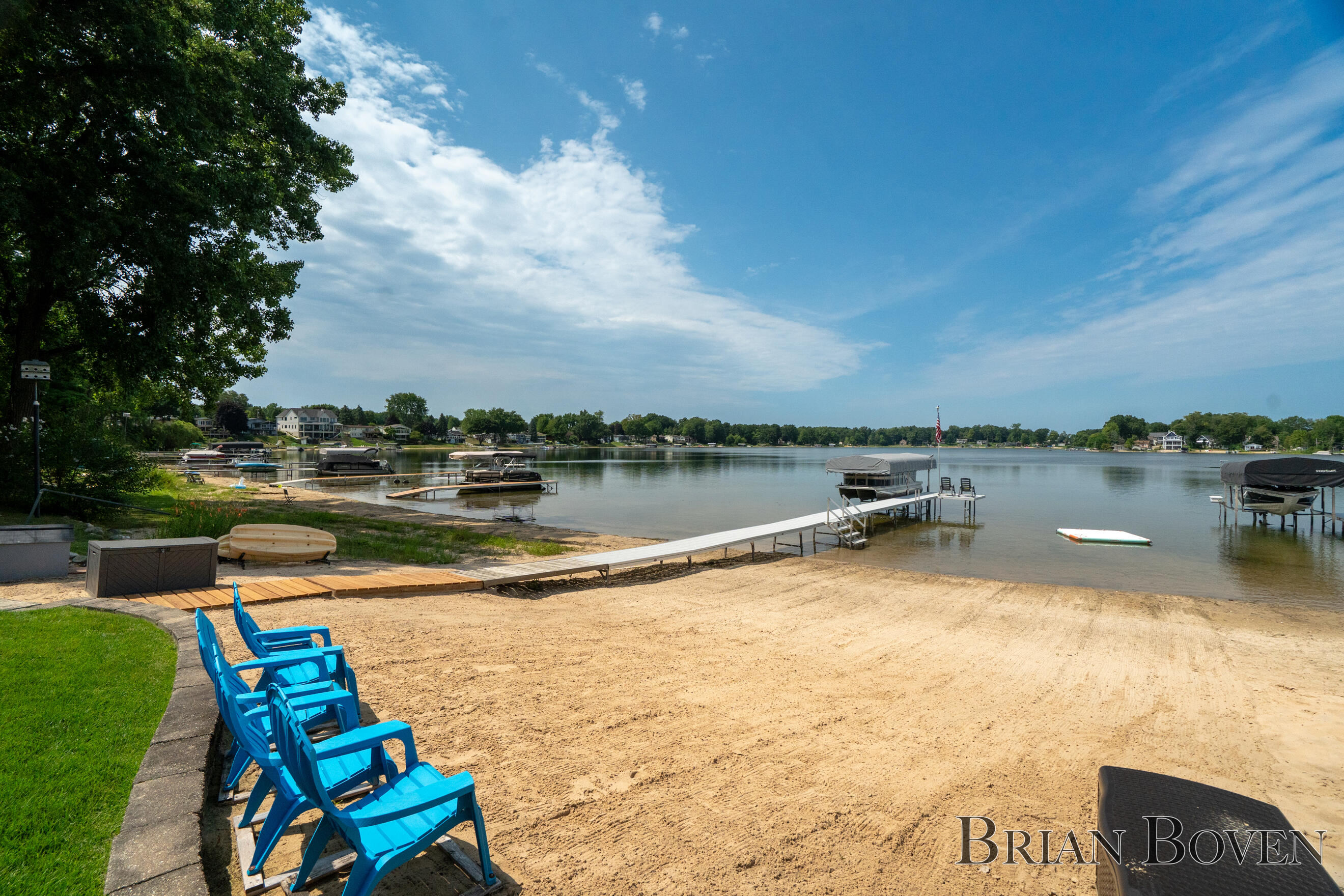 7550 Hessler Drive NE Rockford MI 49341