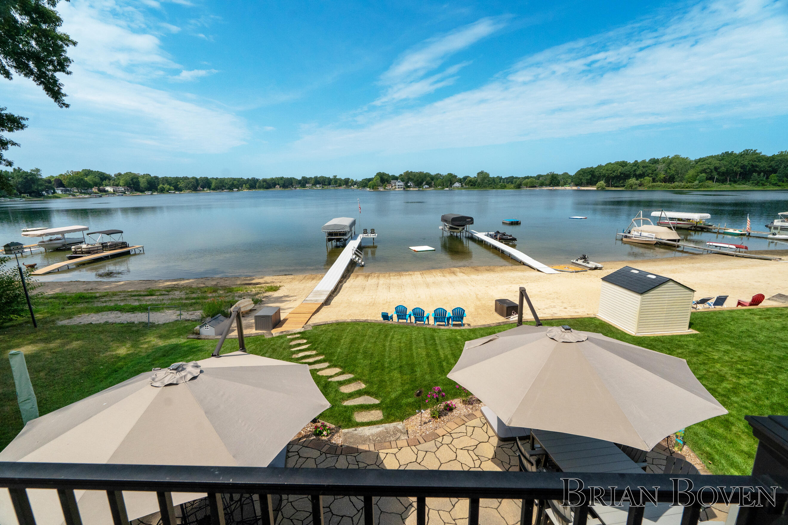 7550 Hessler Drive NE Rockford MI 49341