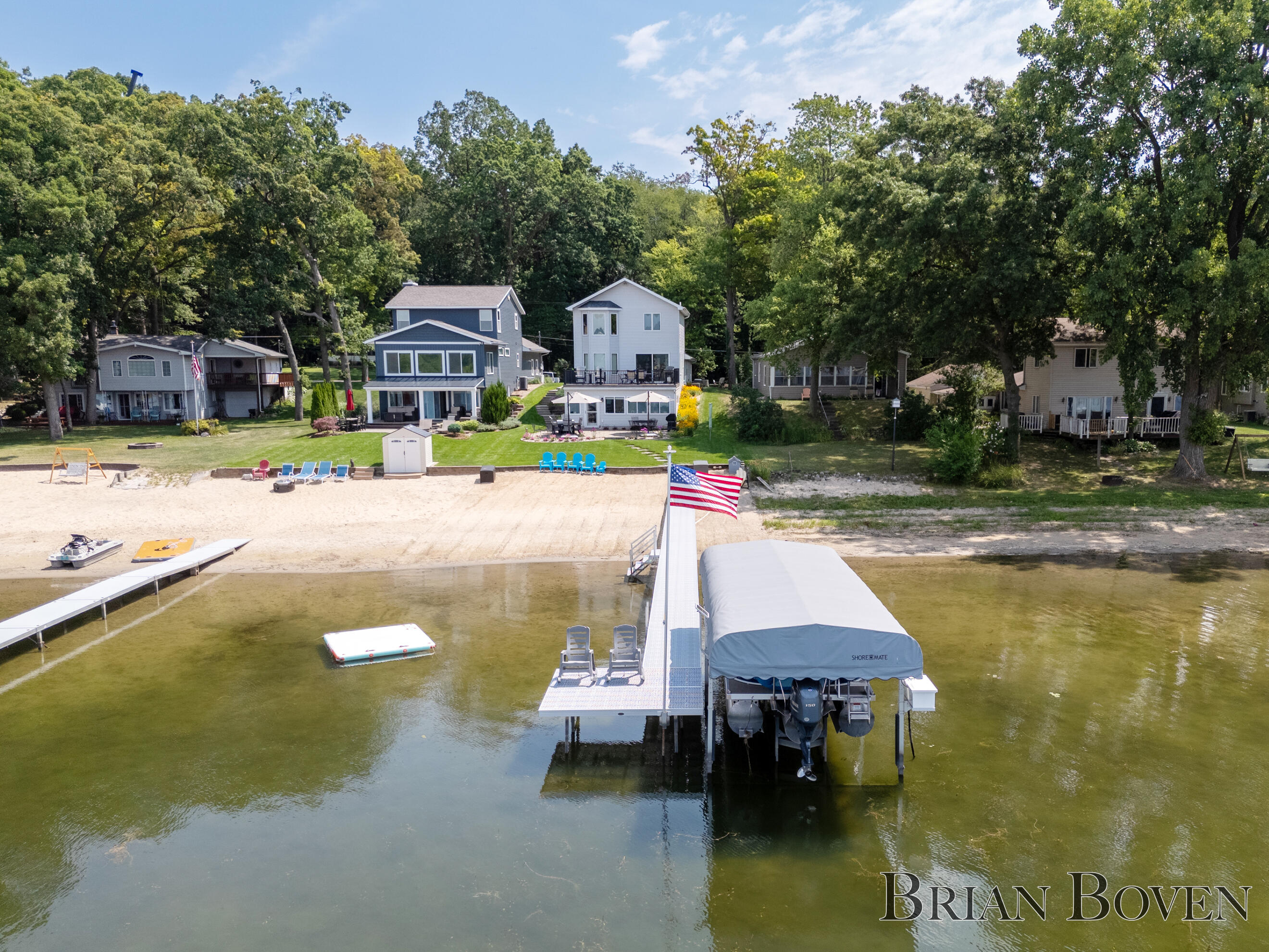 7550 Hessler Drive NE Rockford MI 49341