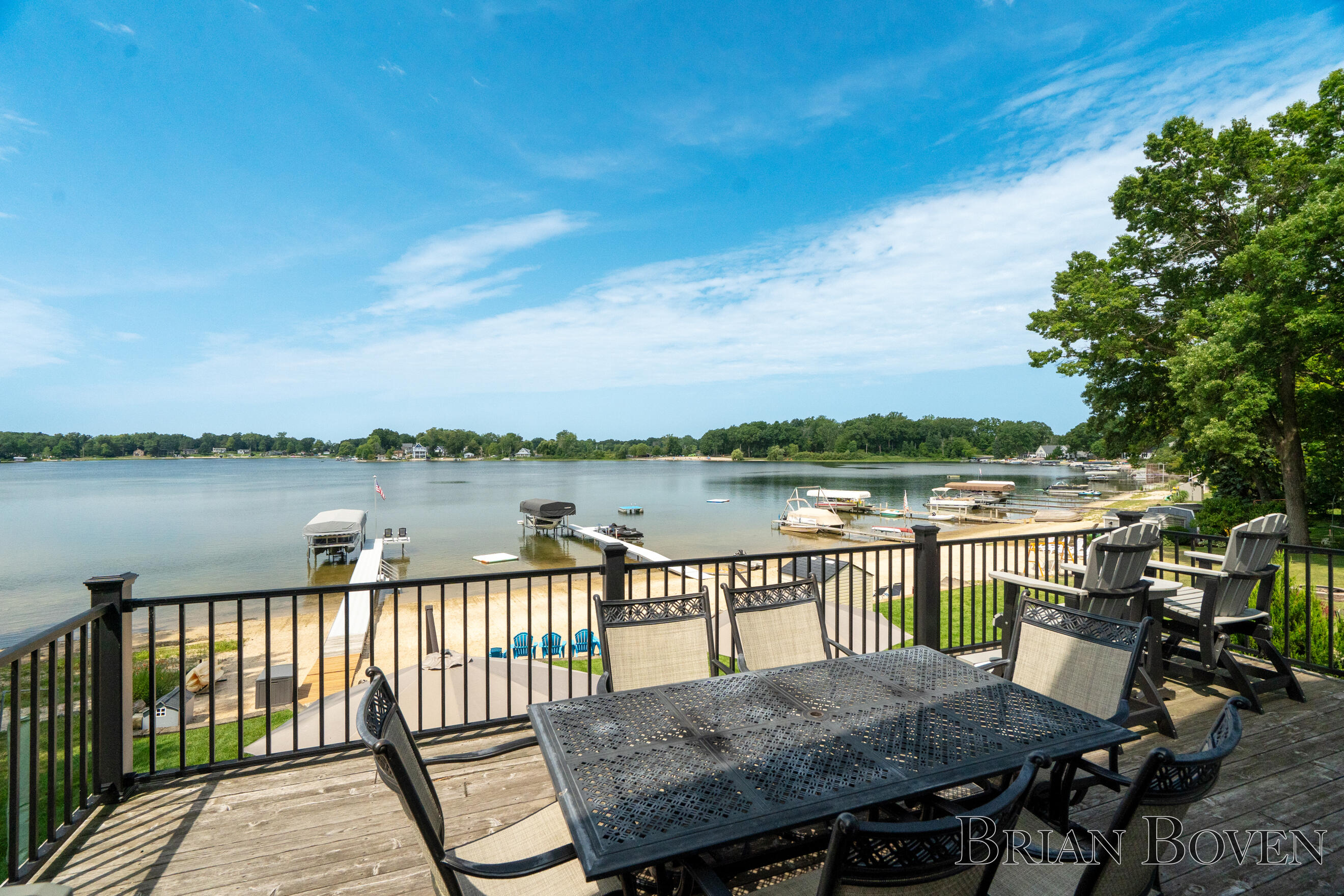 7550 Hessler Drive NE Rockford MI 49341