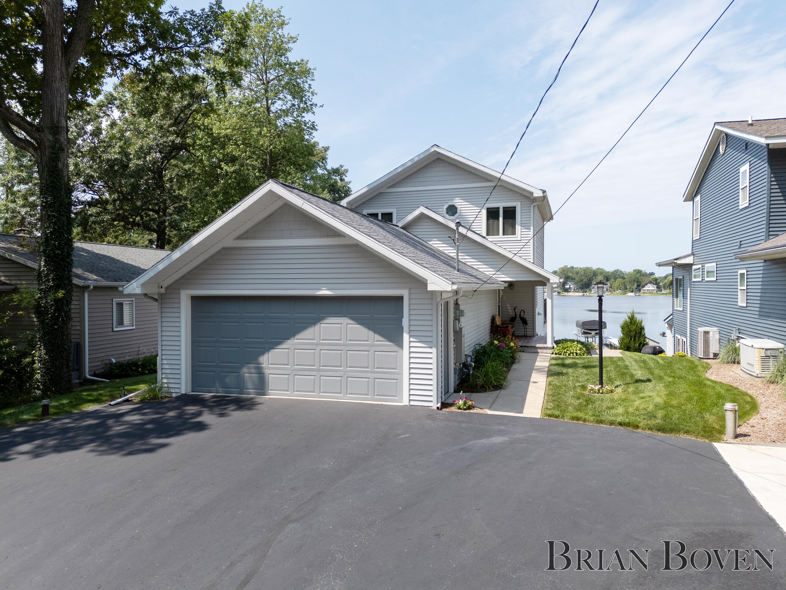 7550 Hessler Drive NE Rockford MI 49341
