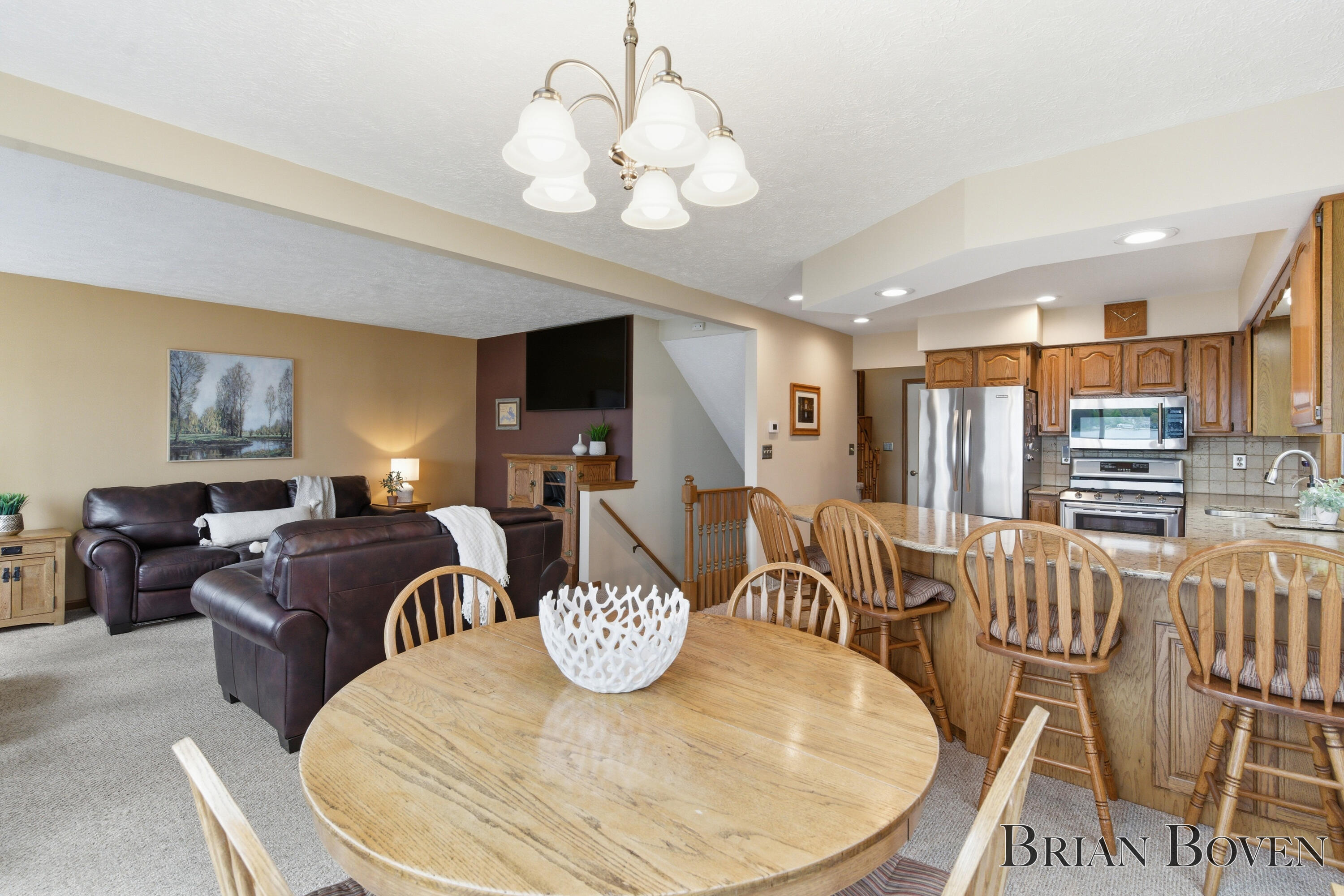 7550 Hessler Drive NE Rockford MI 49341