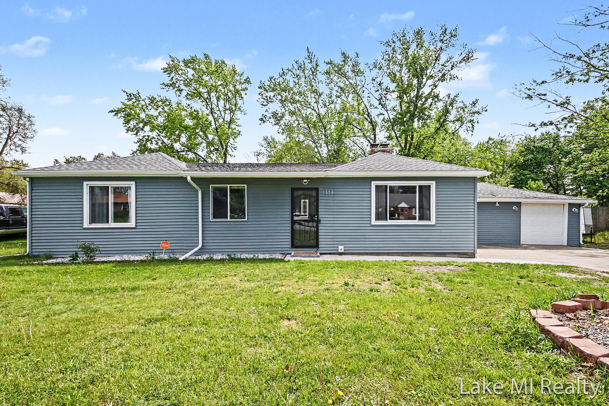 1378 36th Street SE Grand Rapids MI 49508