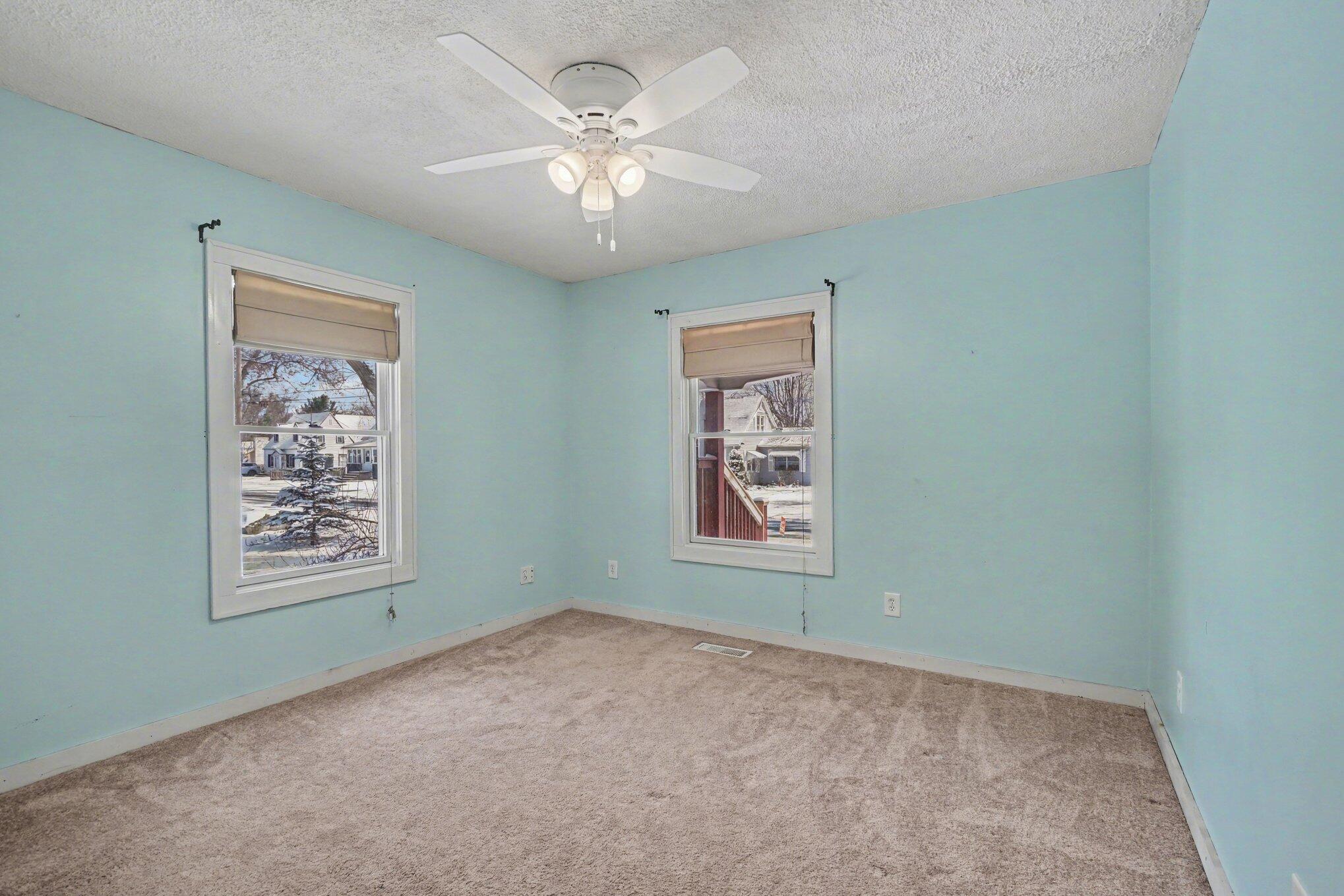 2407 Fairfield Avenue Kalamazoo MI 49048