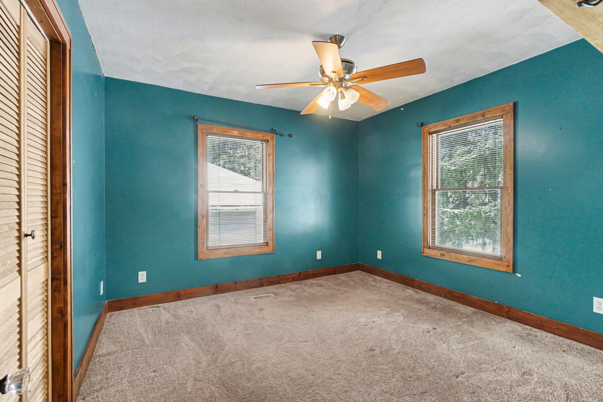 2407 Fairfield Avenue Kalamazoo MI 49048