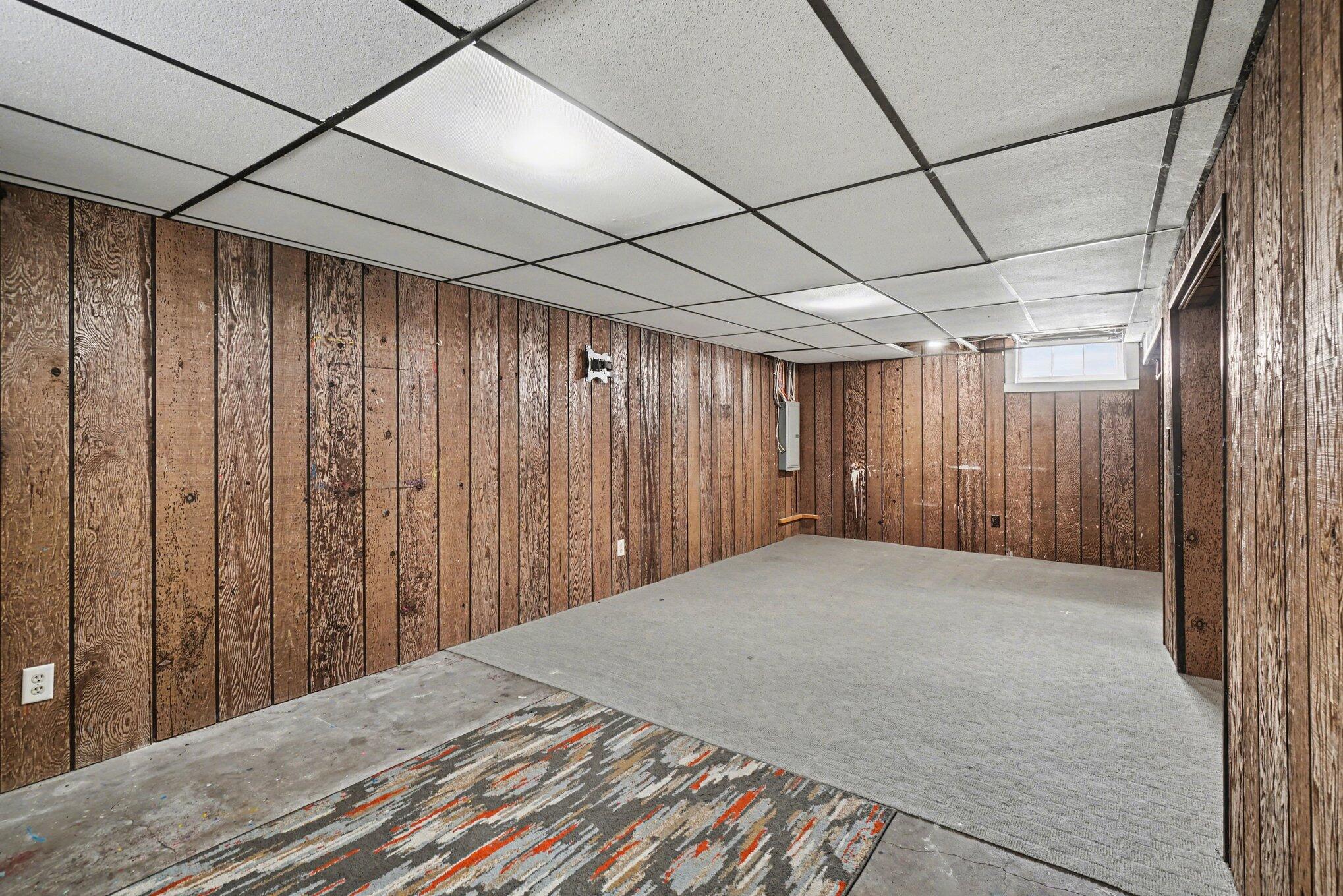 2407 Fairfield Avenue Kalamazoo MI 49048