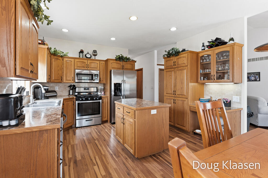 10302 Winterwood Drive Zeeland MI 49464