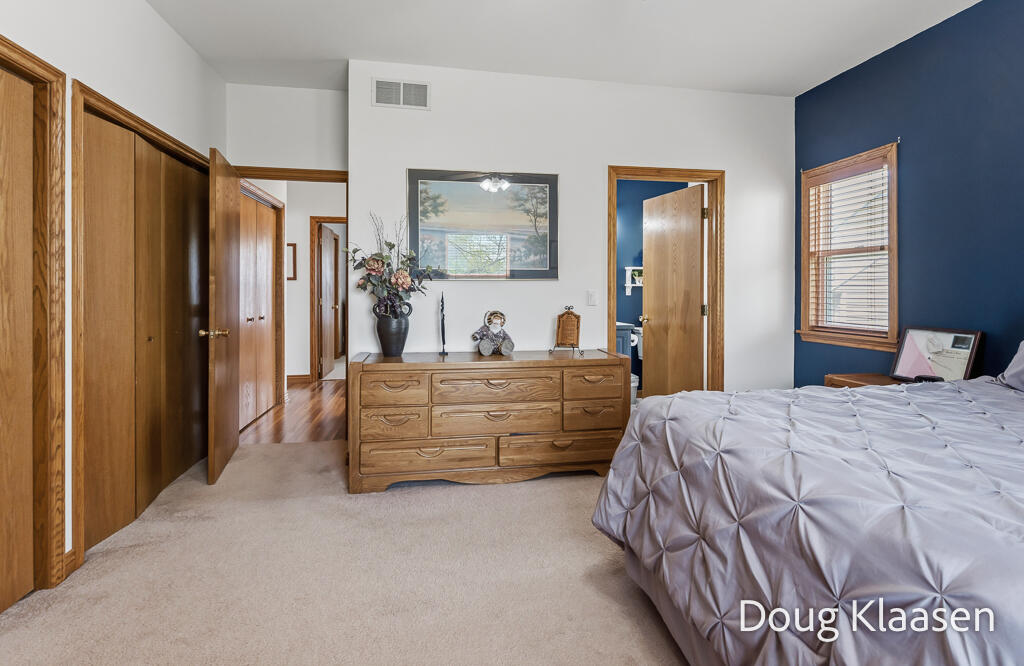 10302 Winterwood Drive Zeeland MI 49464