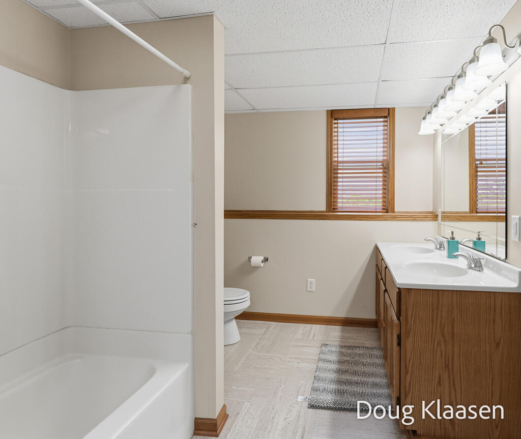 10302 Winterwood Drive Zeeland MI 49464