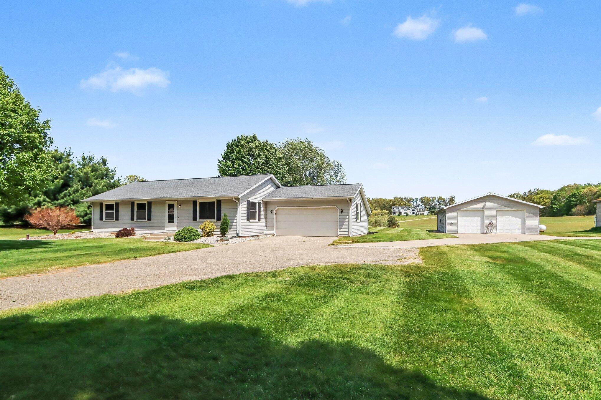 5383 E Cd Avenue Kalamazoo MI 49004